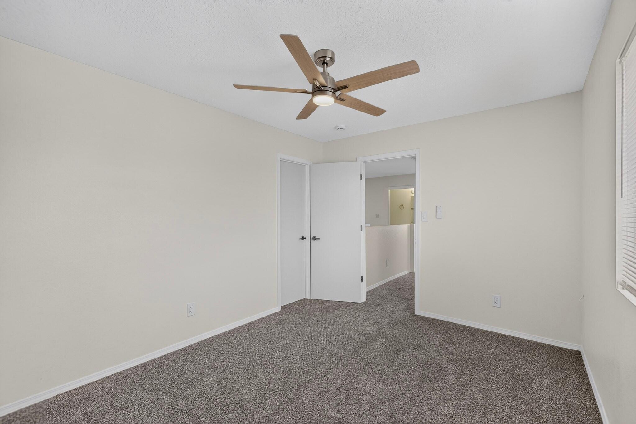 Photo 11 — 9508 Valle Caldera Road SW