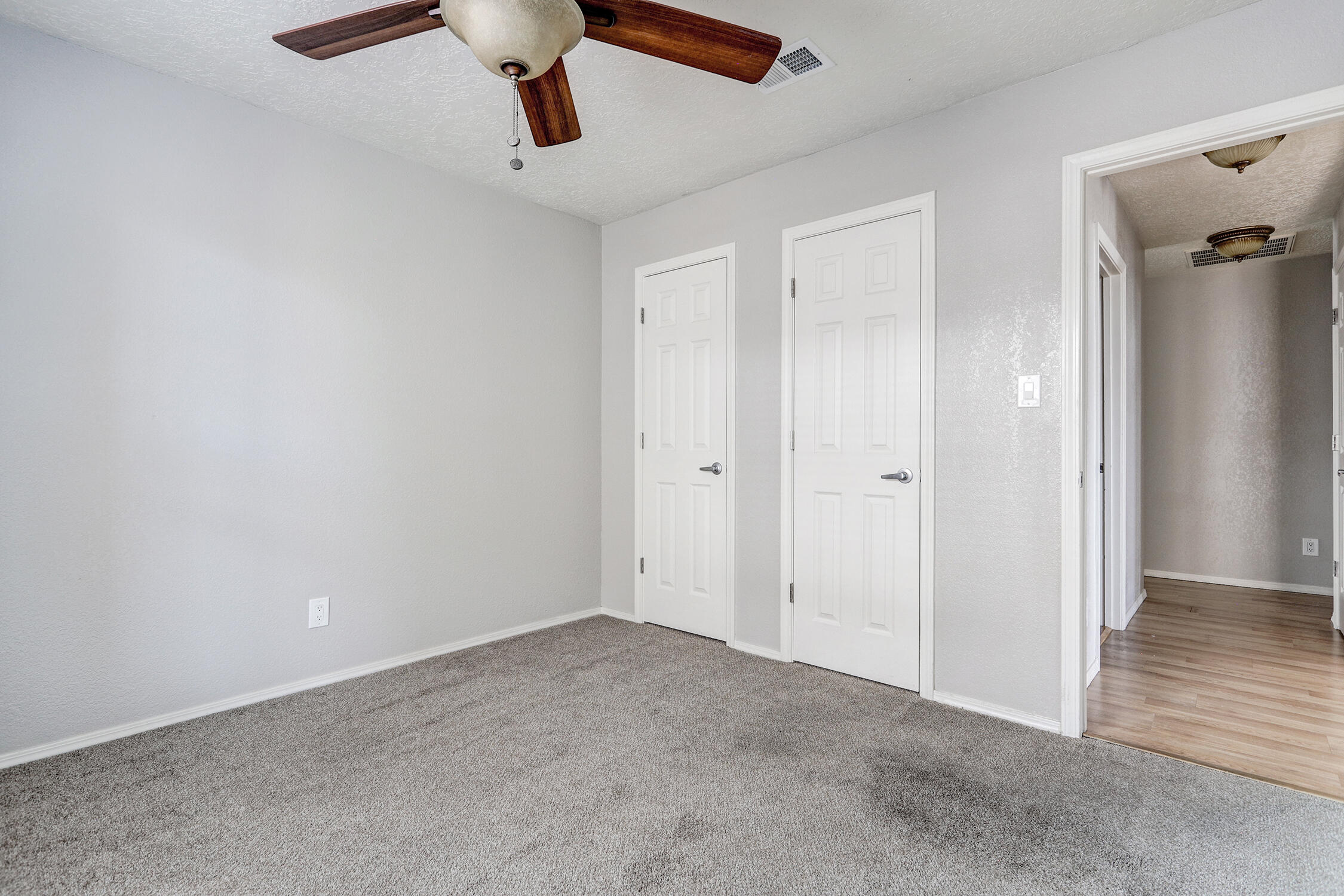 Photo 6 — 4529 Alpine Circle SE