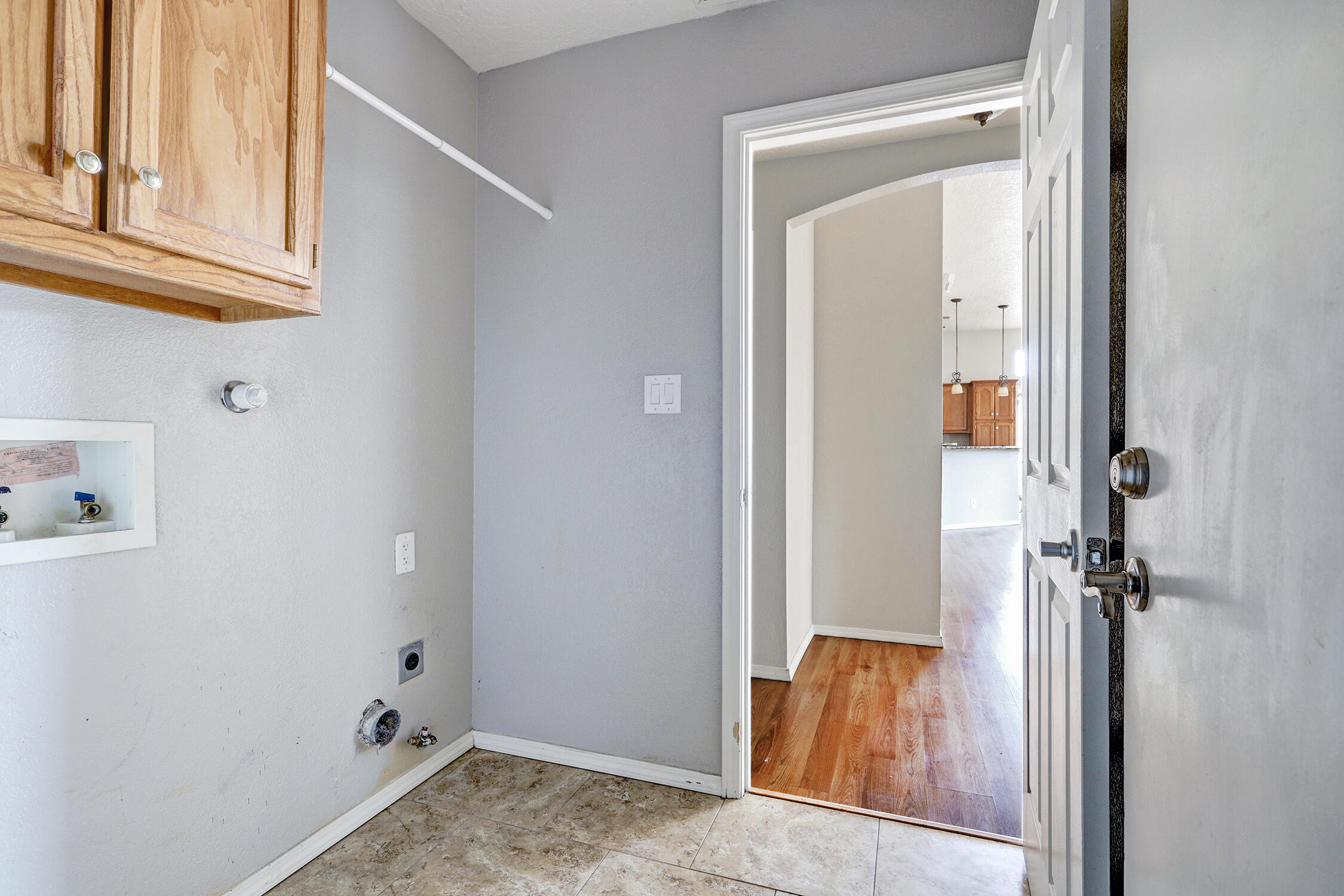 Photo 5 — 4529 Alpine Circle SE