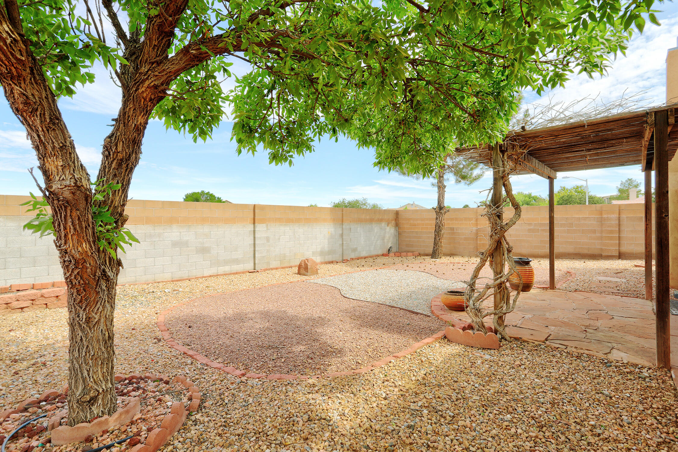 Photo 4 — 4529 Alpine Circle SE