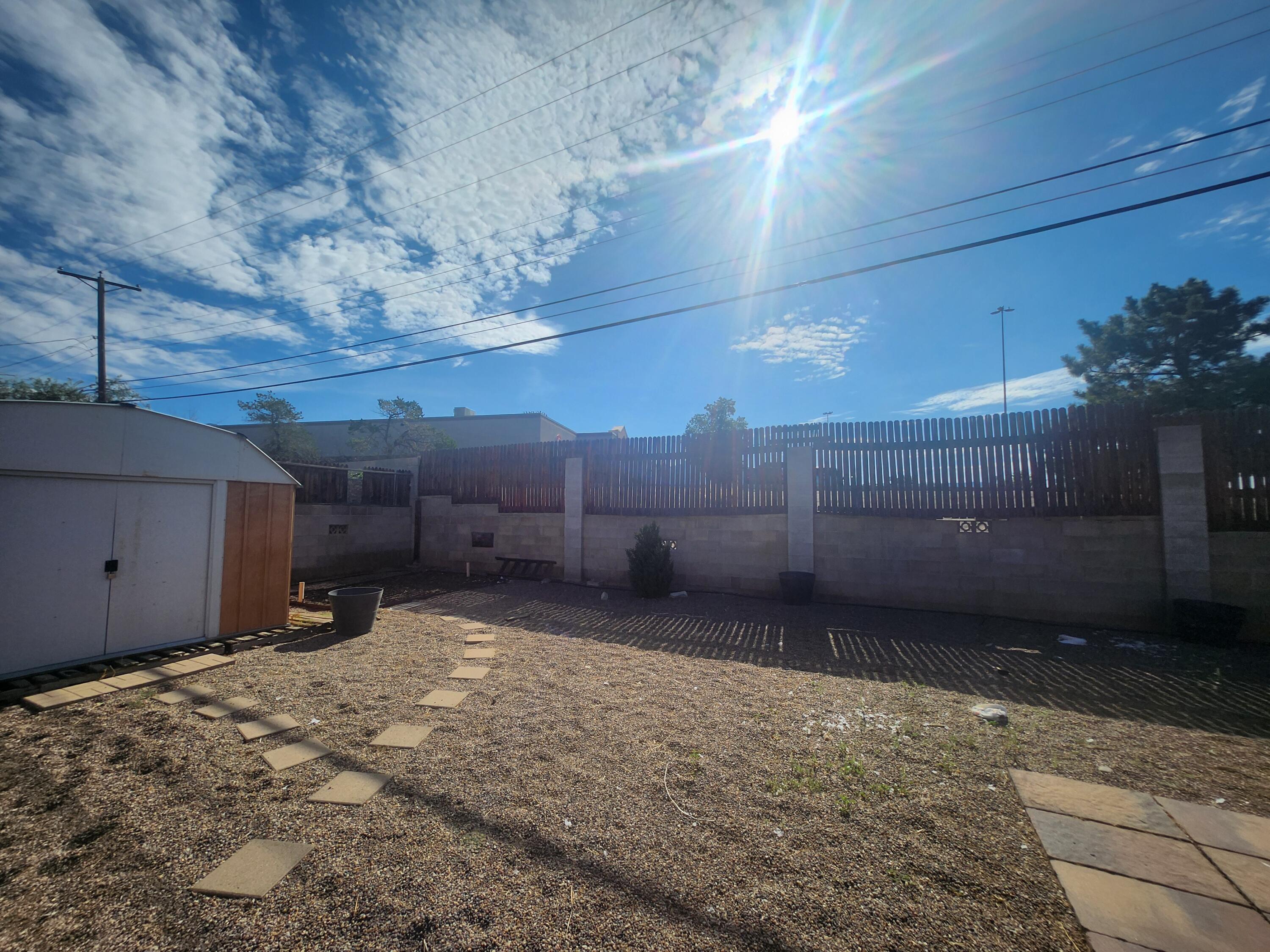 Photo 3 — 1032 Muriel Street NE