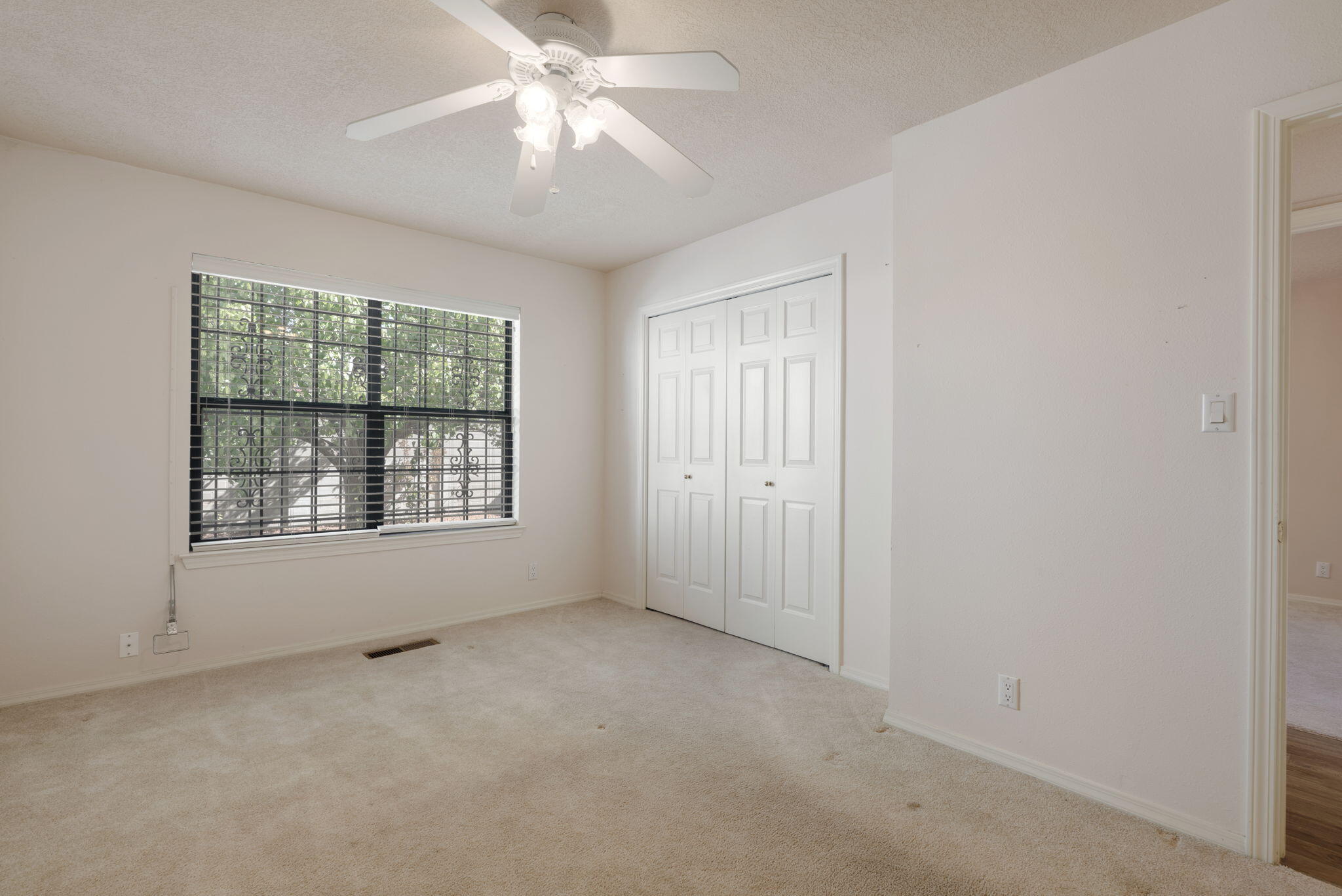 Photo 9 — 11129 Academy Ridge Road NE