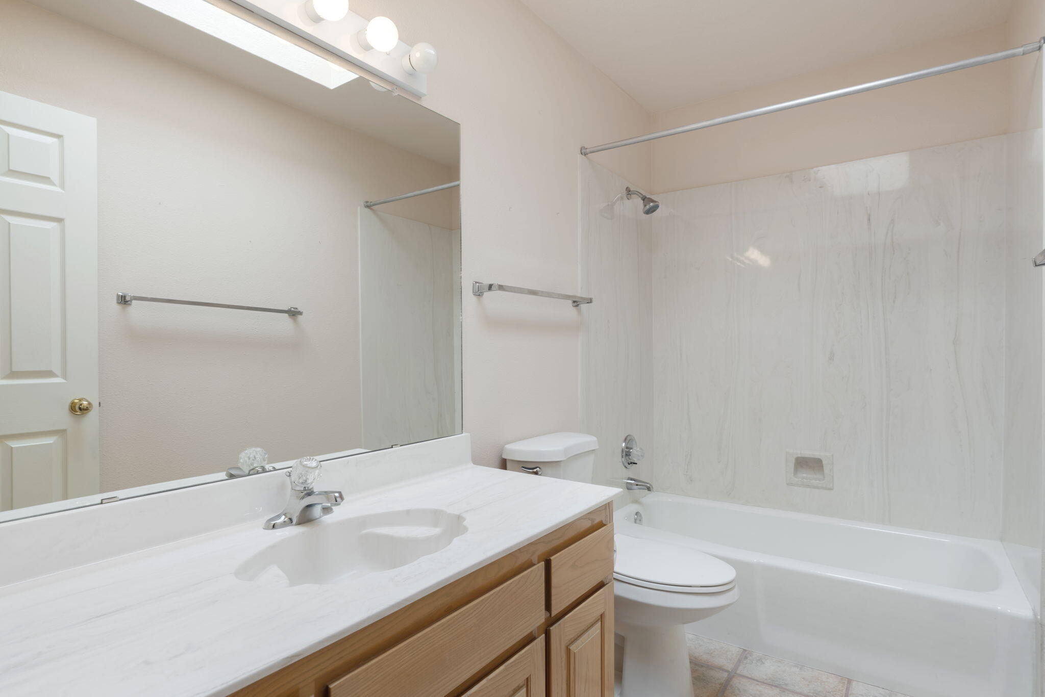 Photo 6 — 11129 Academy Ridge Road NE
