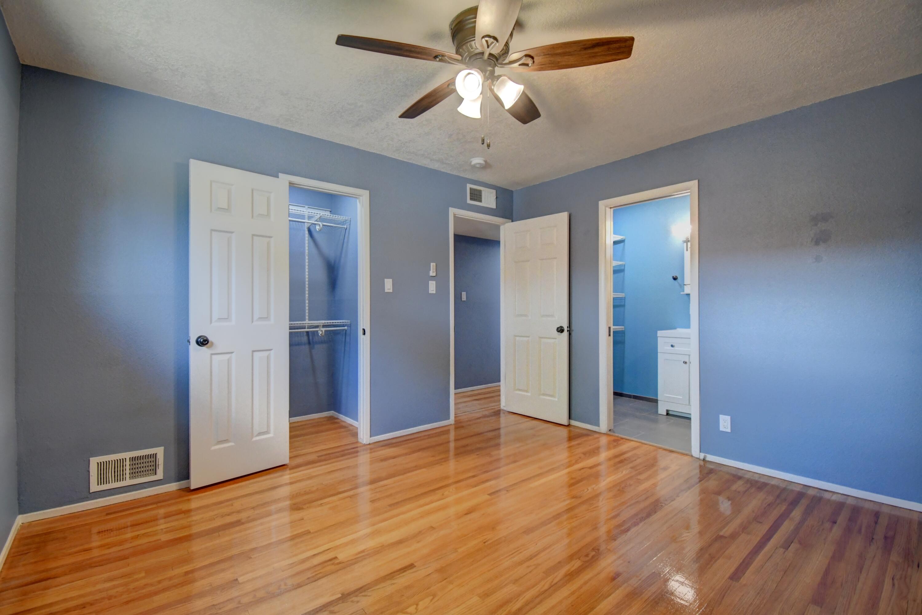 Photo 6 — 3112 Valencia Drive NE