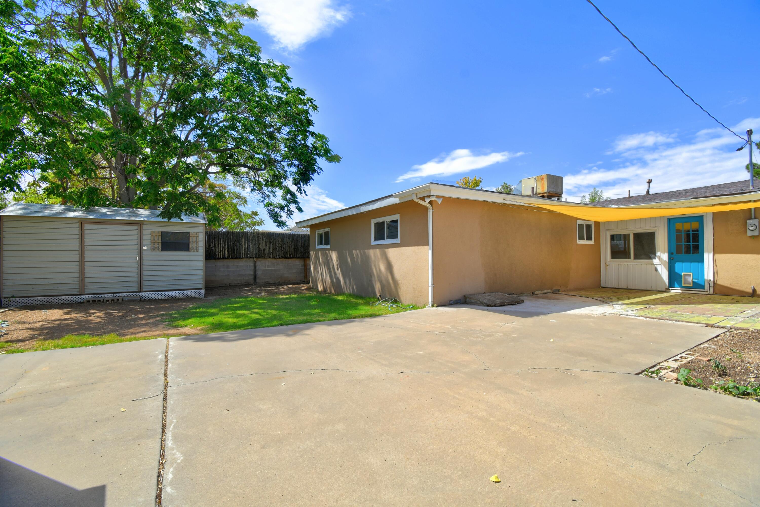 Photo 15 — 3112 Valencia Drive NE