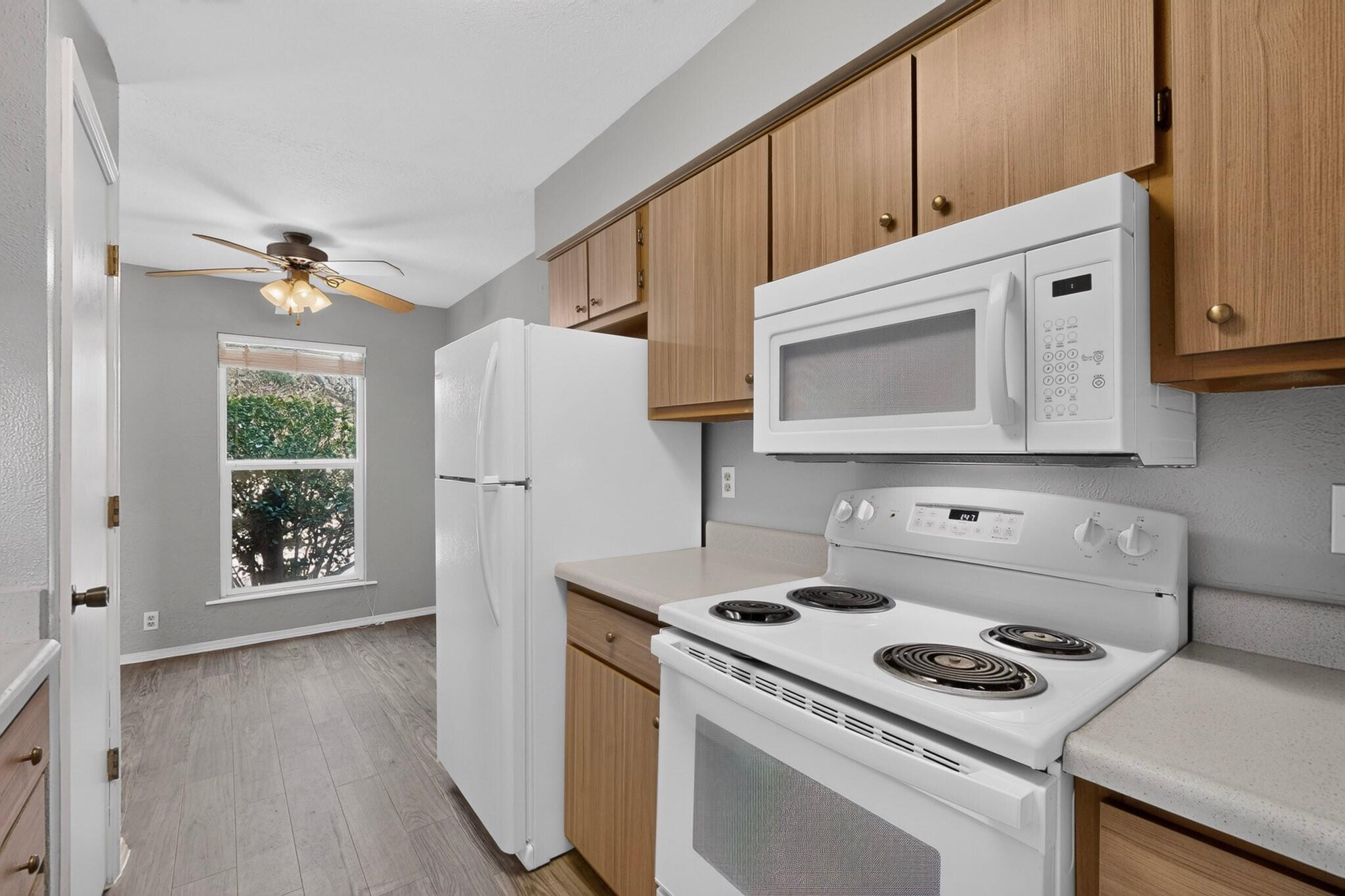 Photo 18 — 1116 Nakomis Drive NE