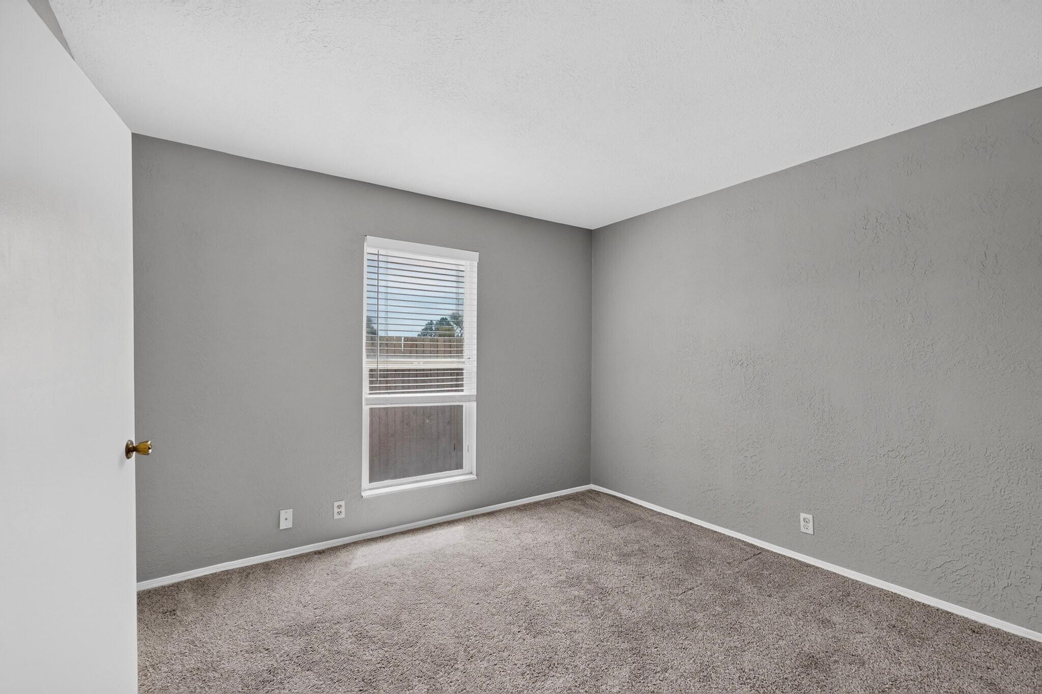 Photo 17 — 1116 Nakomis Drive NE