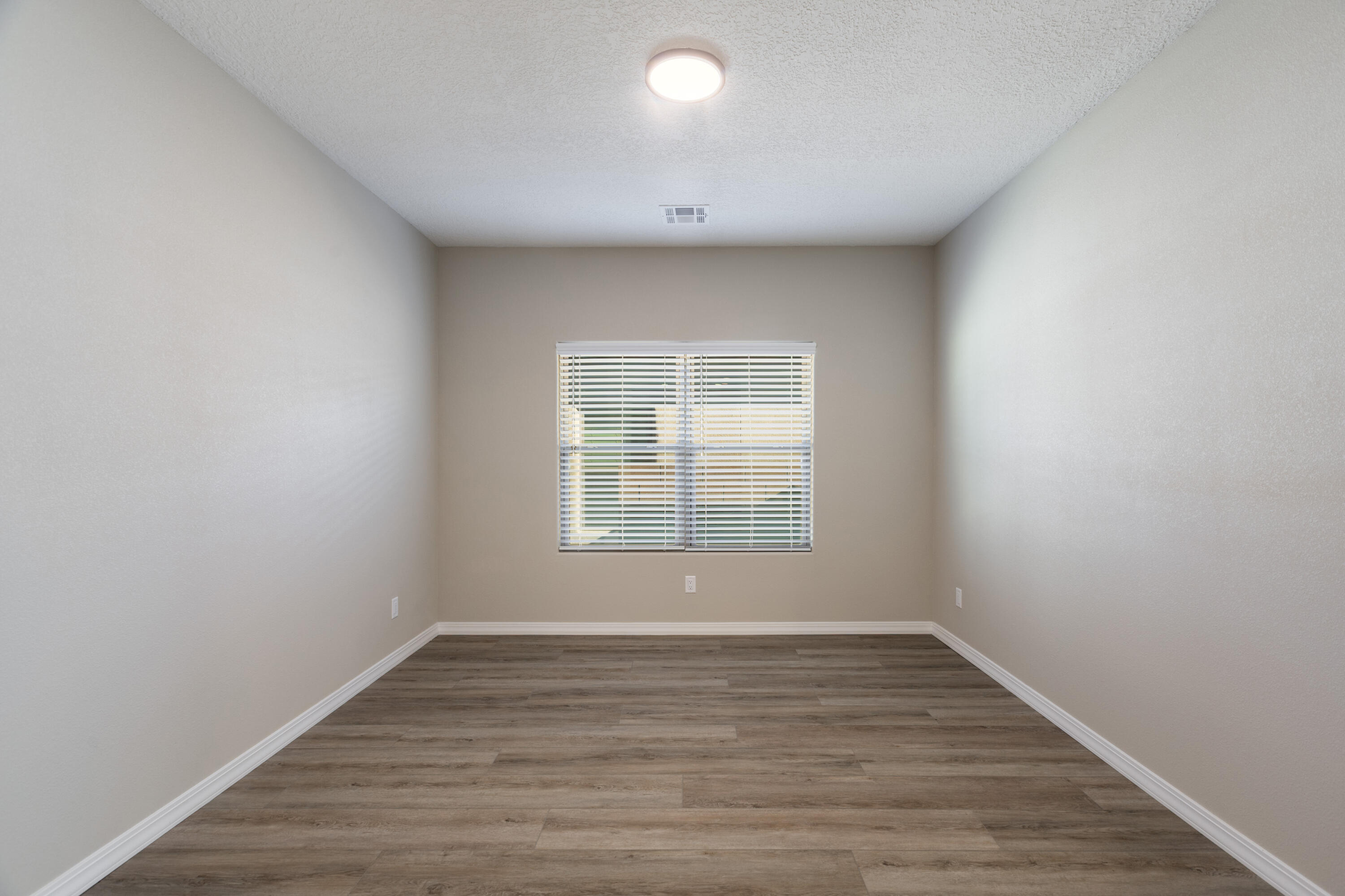 Photo 13 — 4893 Osha Peak Street SW