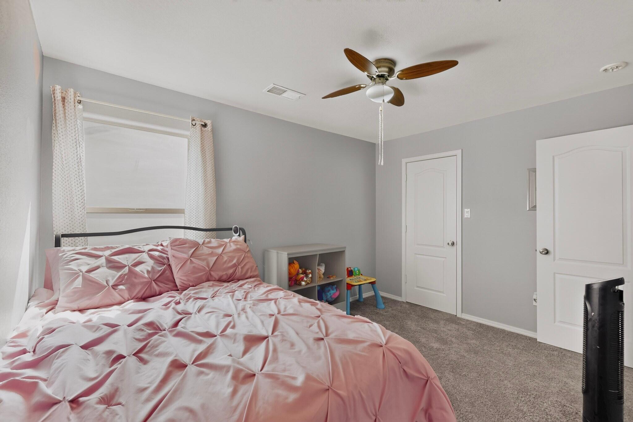 Photo 11 — 1225 Danzante Drive SE