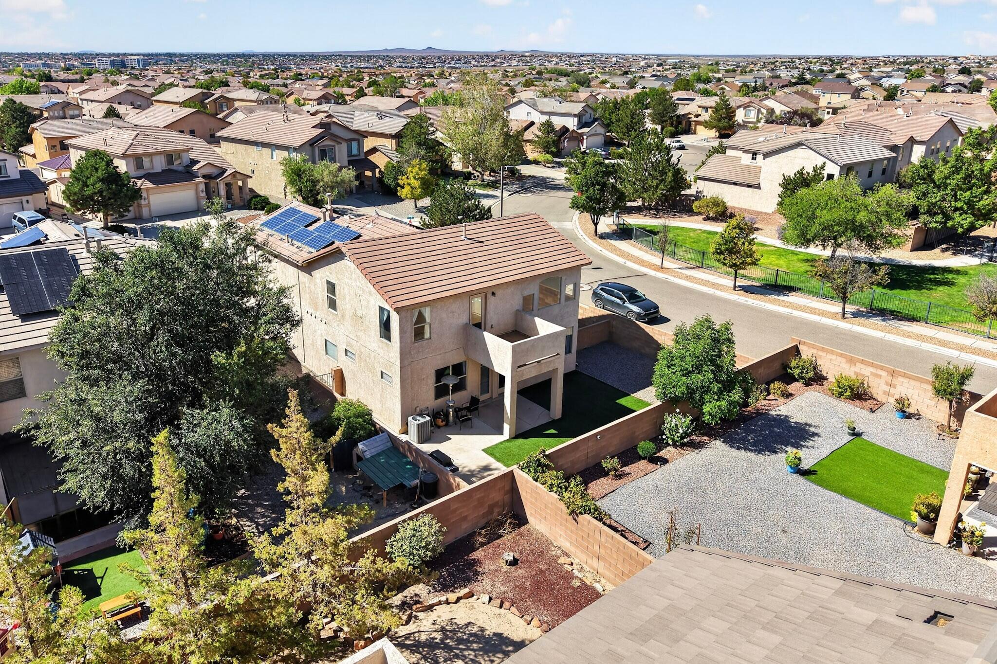 Photo 3 — 1225 Danzante Drive SE