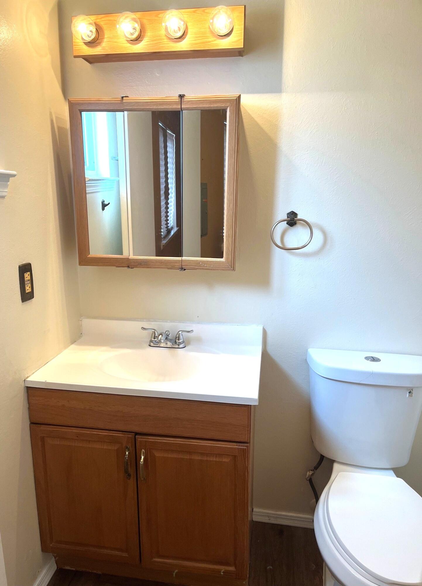 Photo 14 — 6329 Wayne Road NW