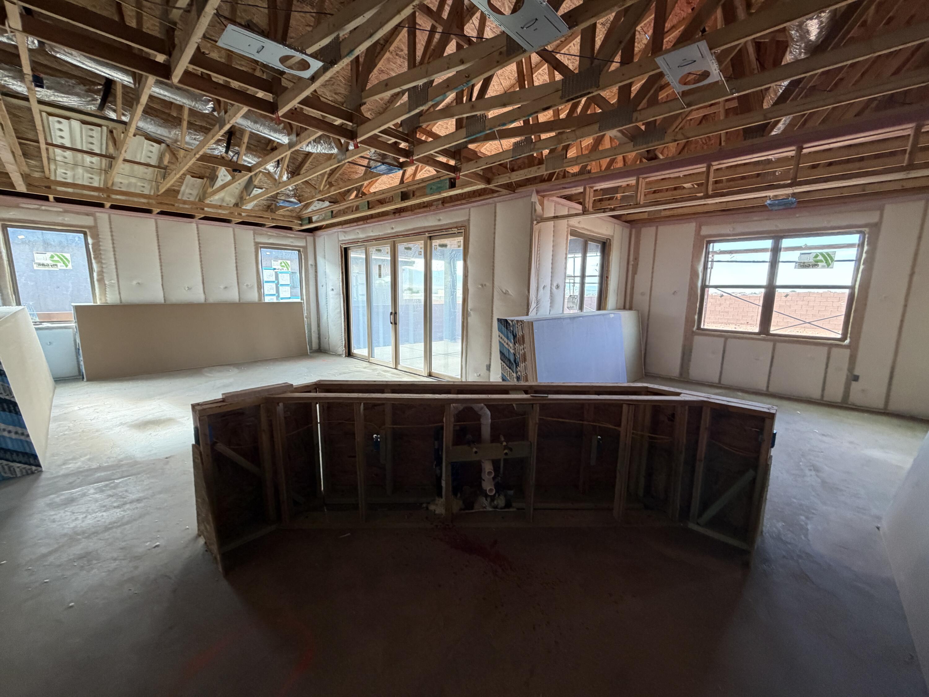 Photo 5 — 7317 Loire Drive NE
