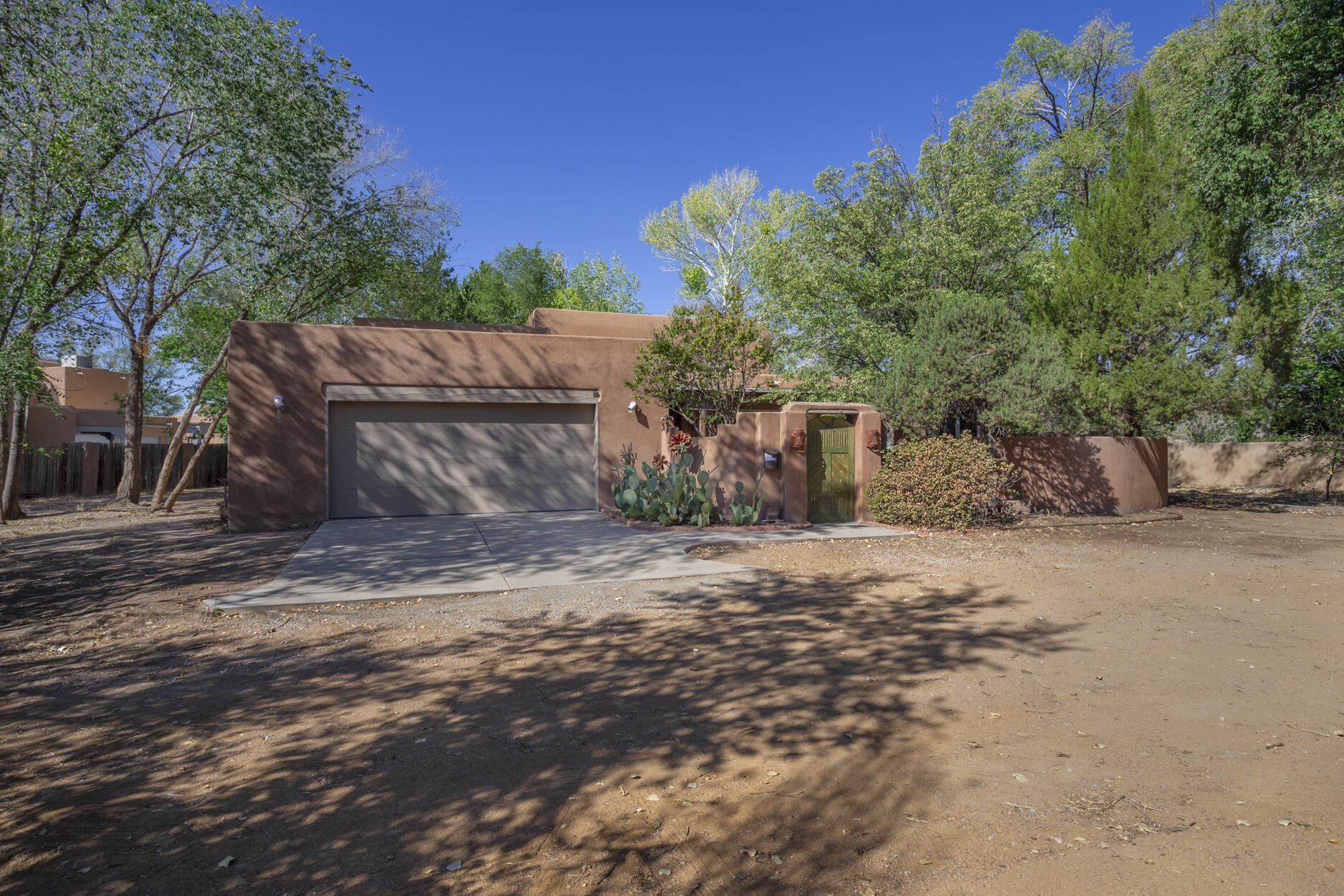 Photo 14 — 3312 Don Quixote Drive NW