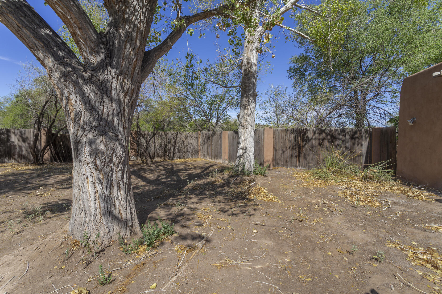 Photo 5 — 3312 Don Quixote Drive NW