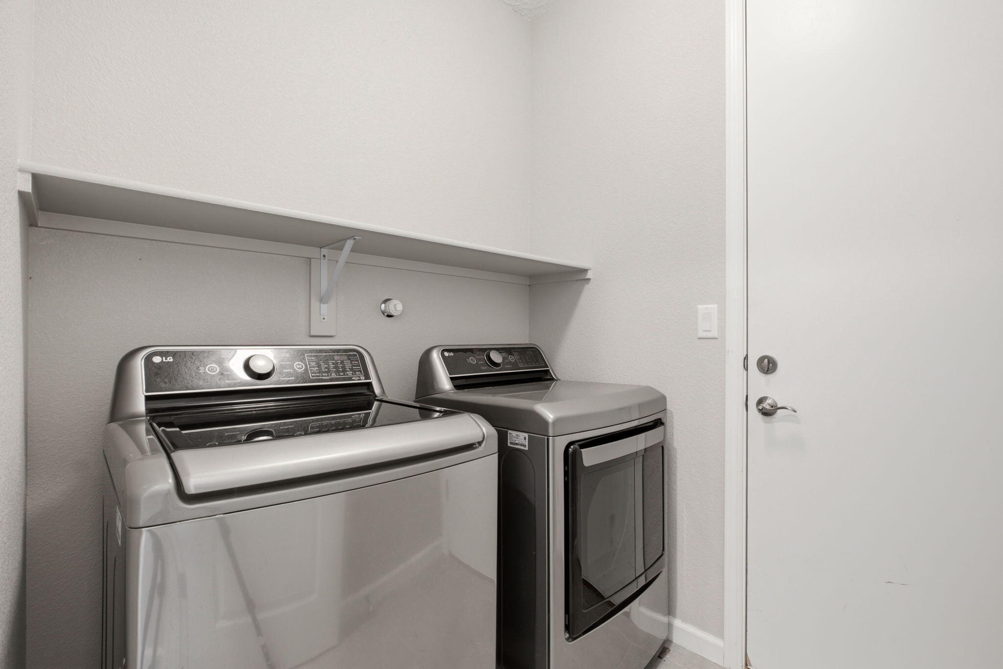 Photo 10 — 3106 Allyson Way NE