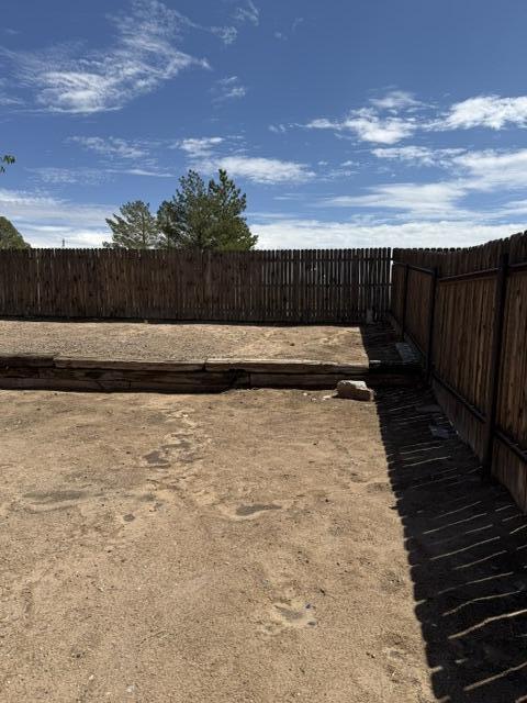 Photo 3 — 824 GALLAHAD Street SW