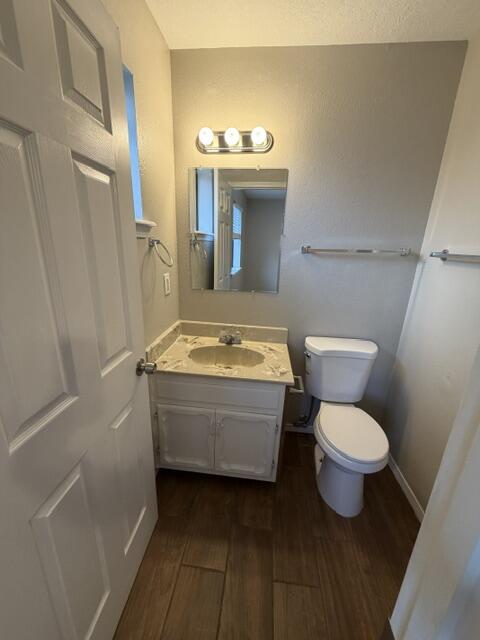 Photo 12 — 824 GALLAHAD Street SW