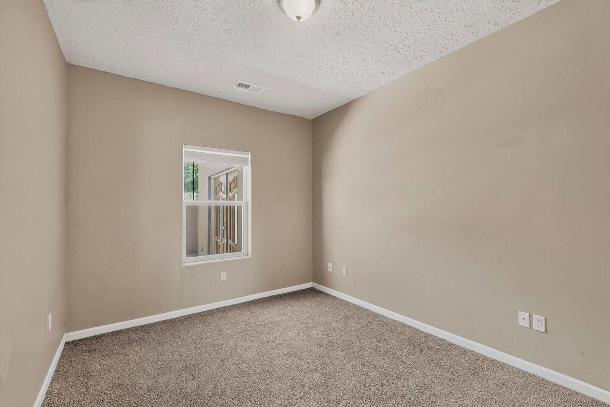 Photo 19 — 6619 Tierra Prieta Avenue NW