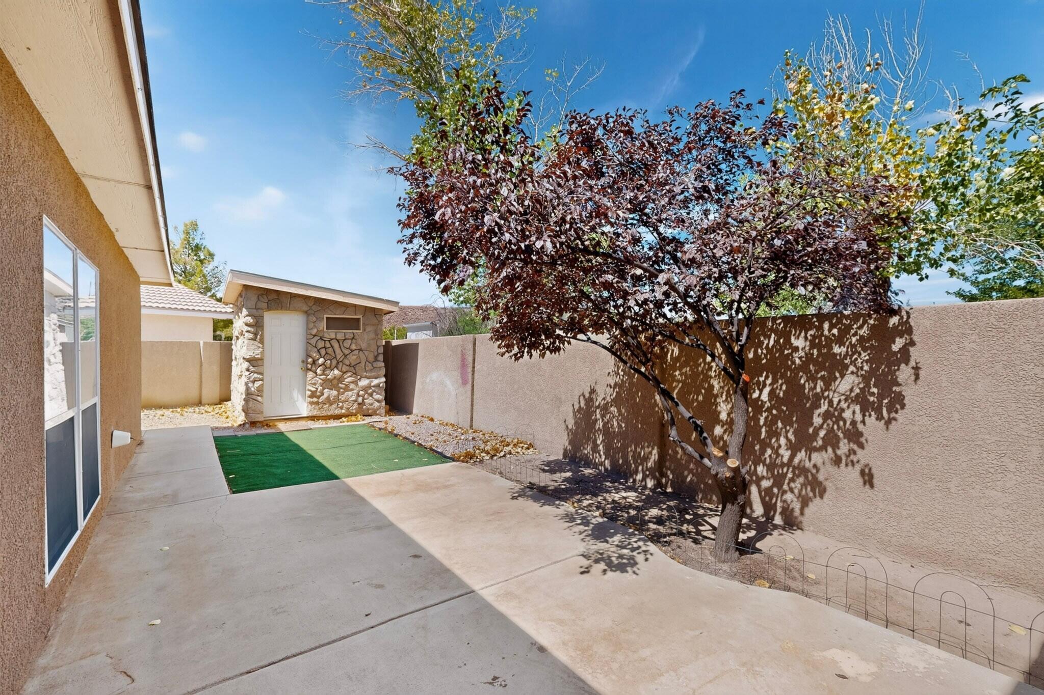 Photo 8 — 6619 Tierra Prieta Avenue NW