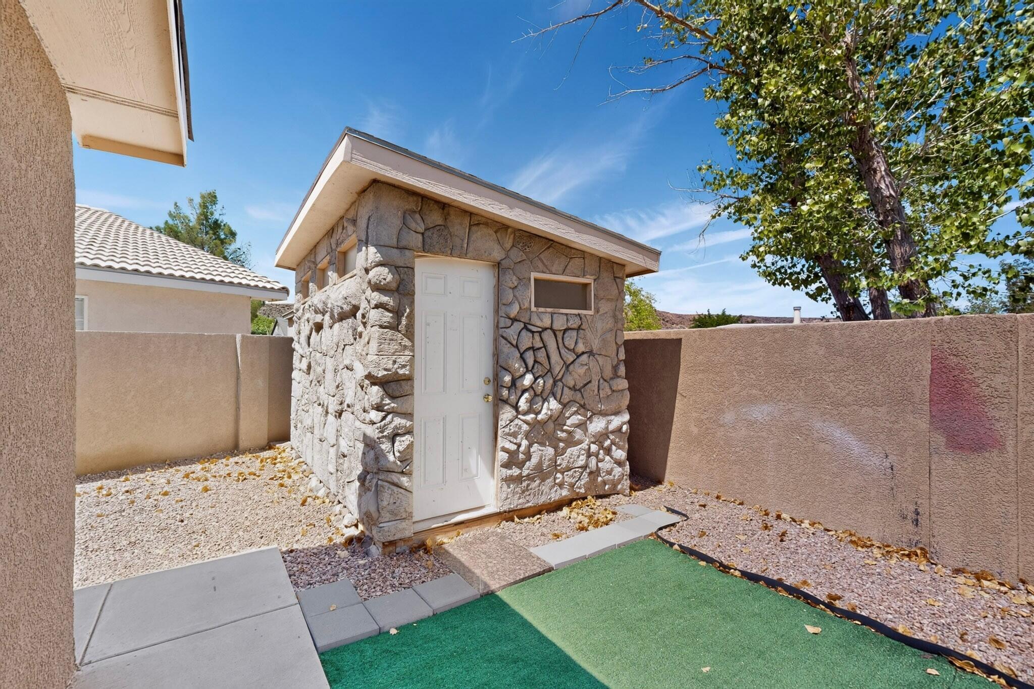 Photo 7 — 6619 Tierra Prieta Avenue NW