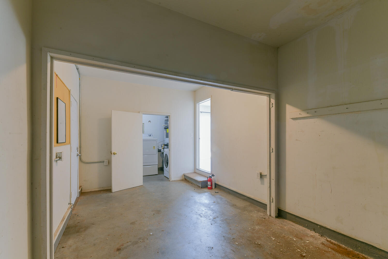 Photo 13 — 4312 Hendrix Road NE