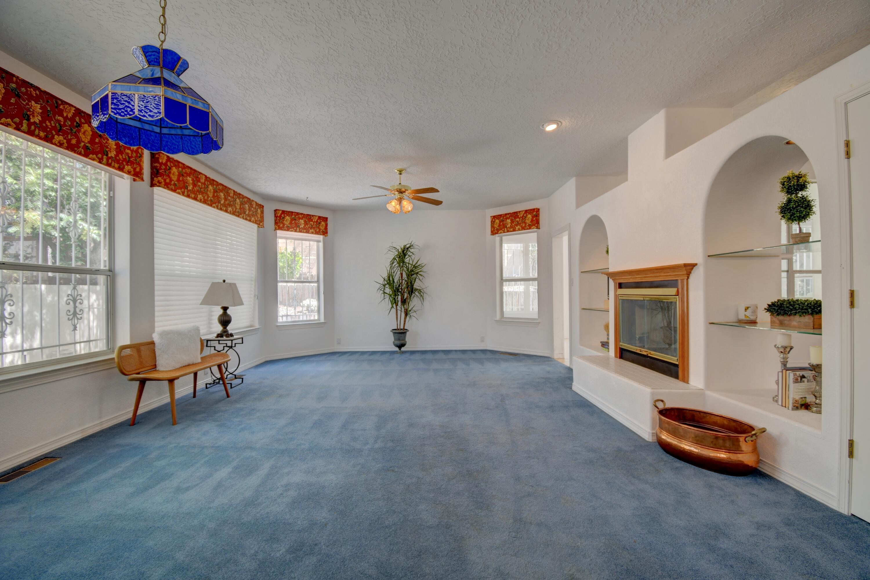 Photo 14 — 5512 Avenida Cuesta NE