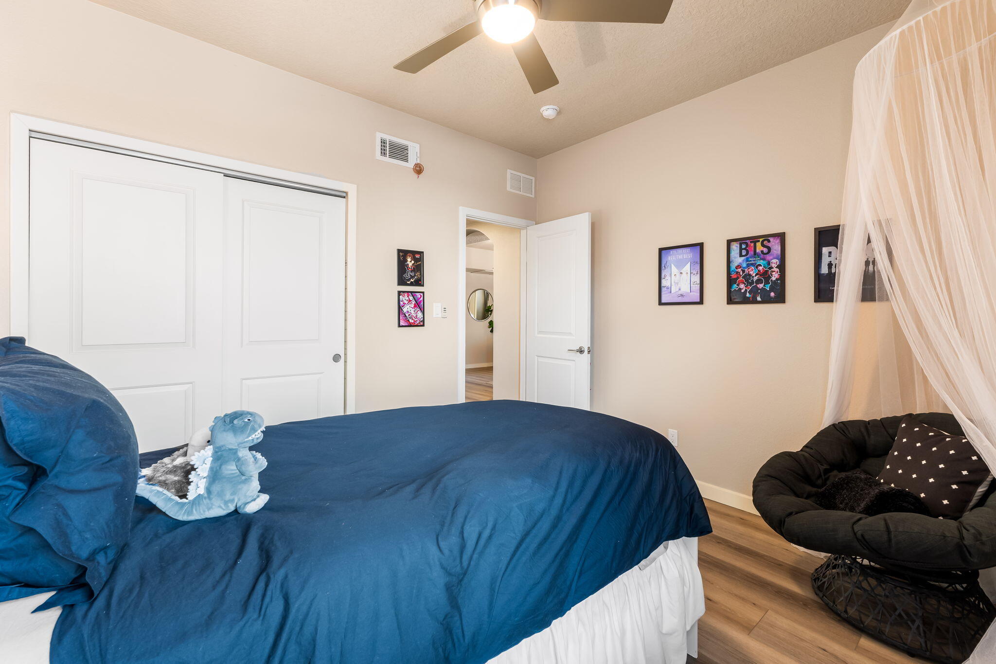 Photo 2 — 11024 Escensia Street NW