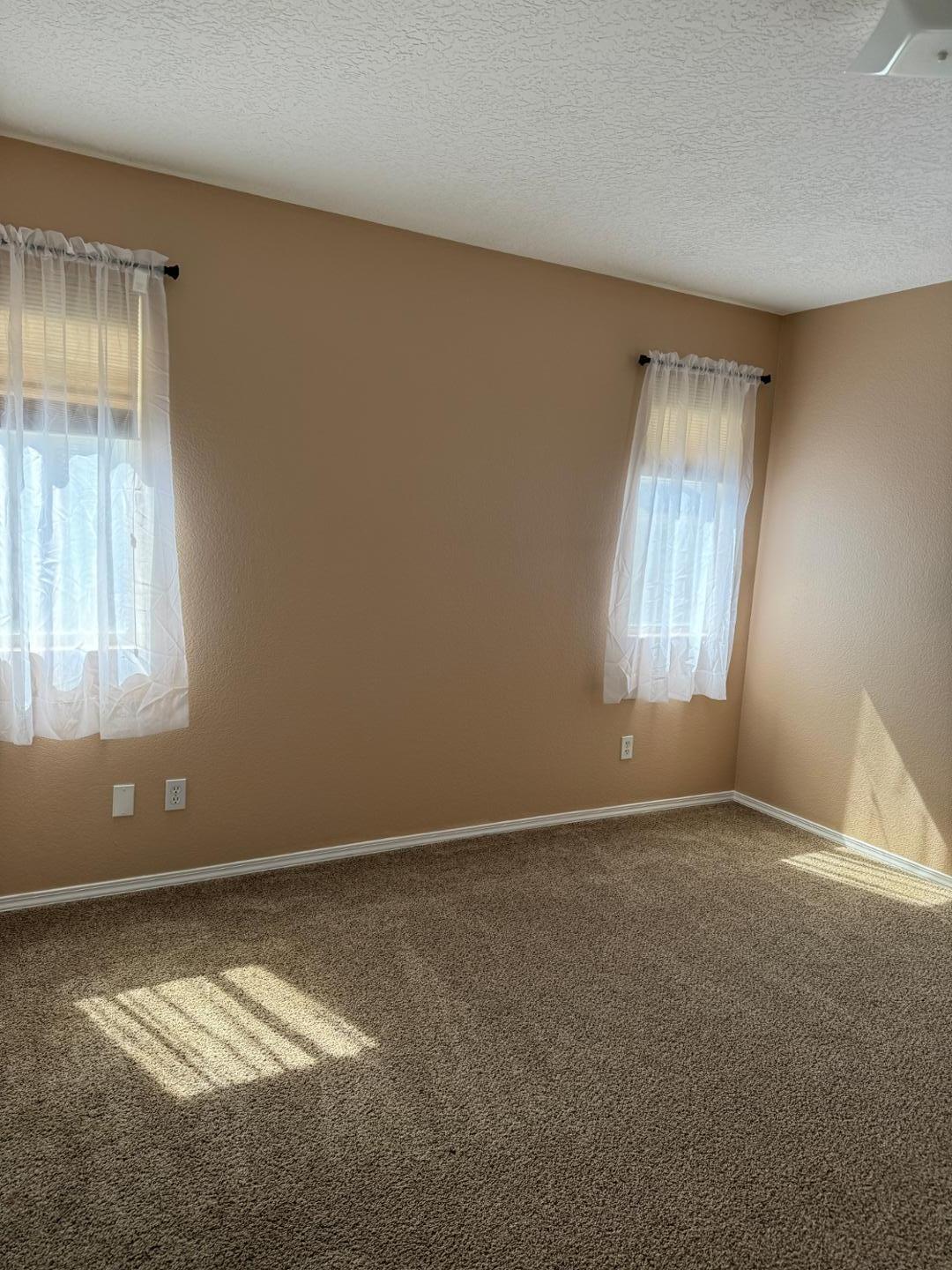 Photo 7 — 10920 Tomatillo Lane SE