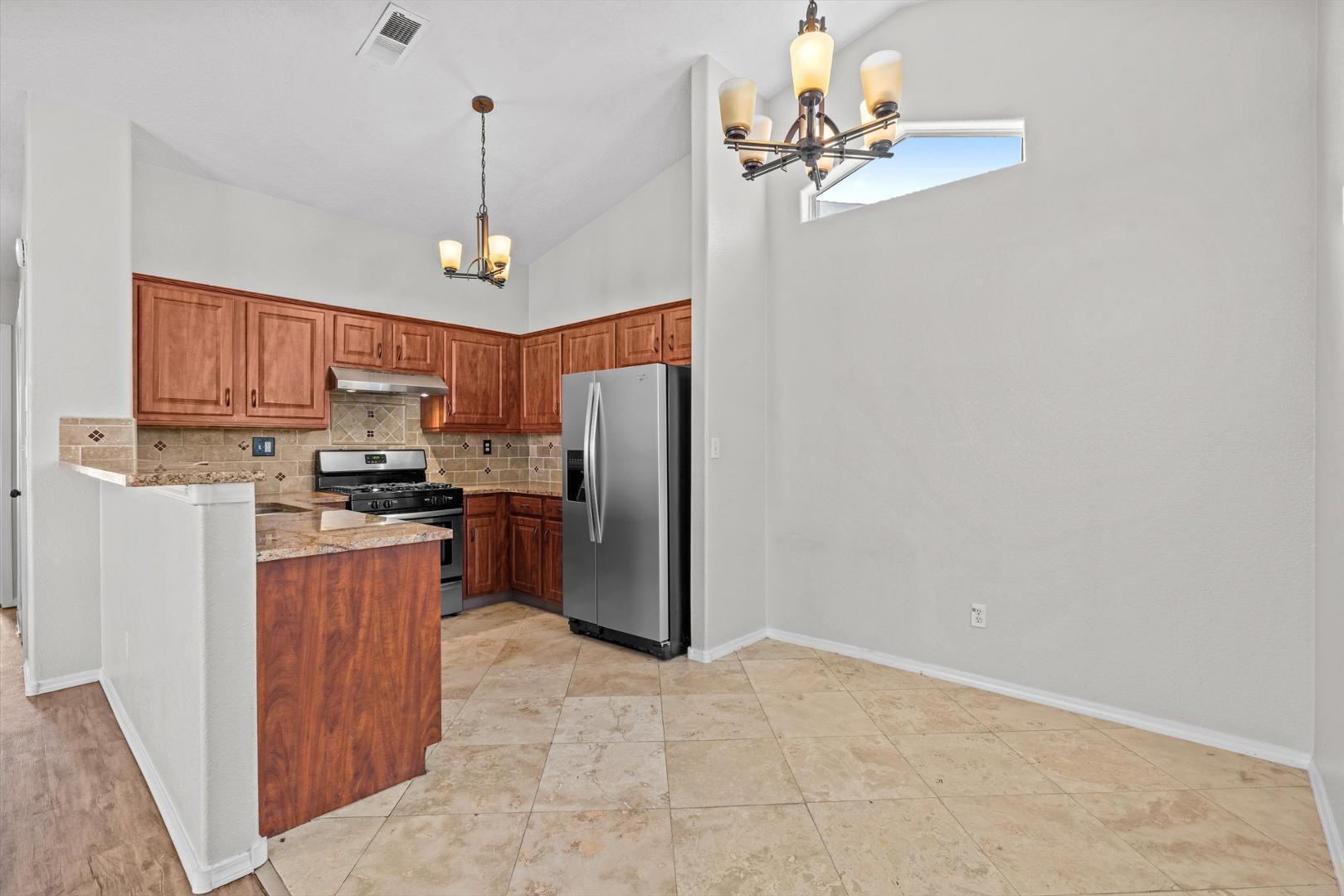 Photo 19 — 8415 Cedarcroft Road NW
