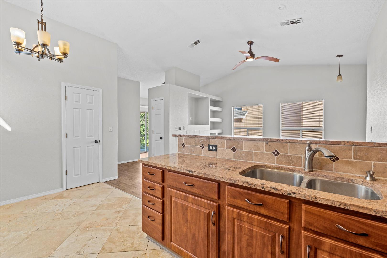 Photo 13 — 8415 Cedarcroft Road NW