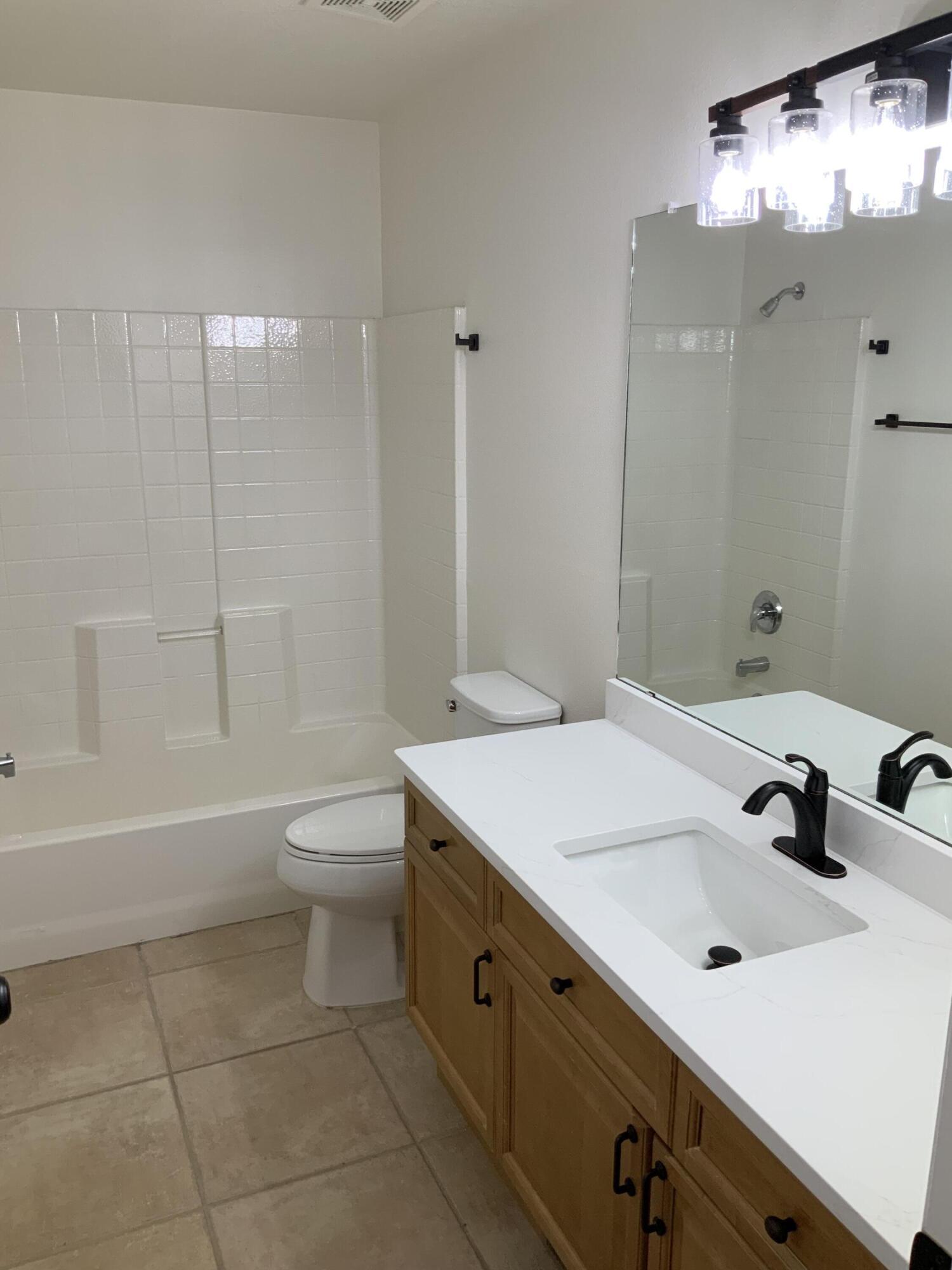 Photo 13 — 9239 Apache Pine Way NE
