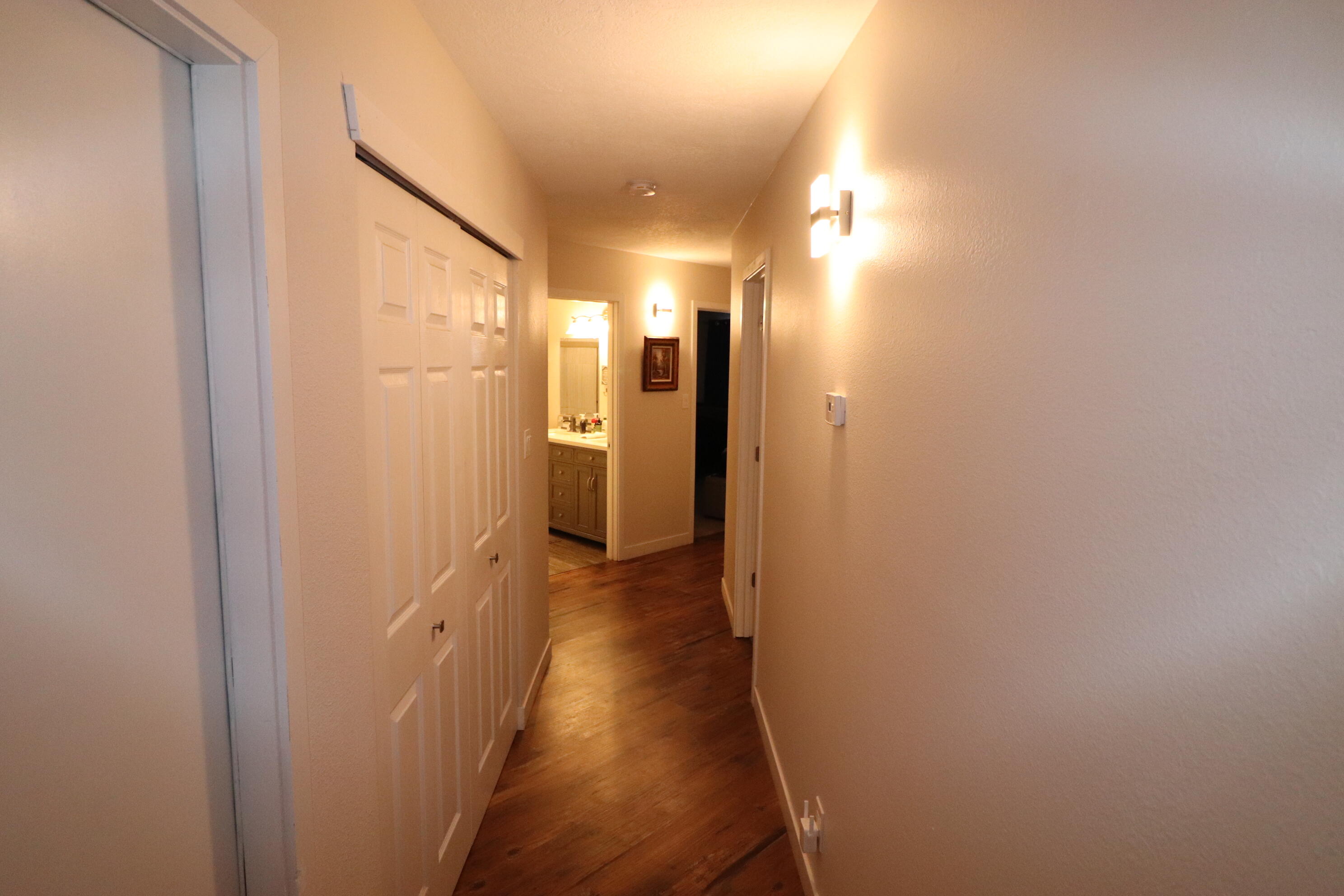 Photo 4 — 7043 Clark Hills Drive NE