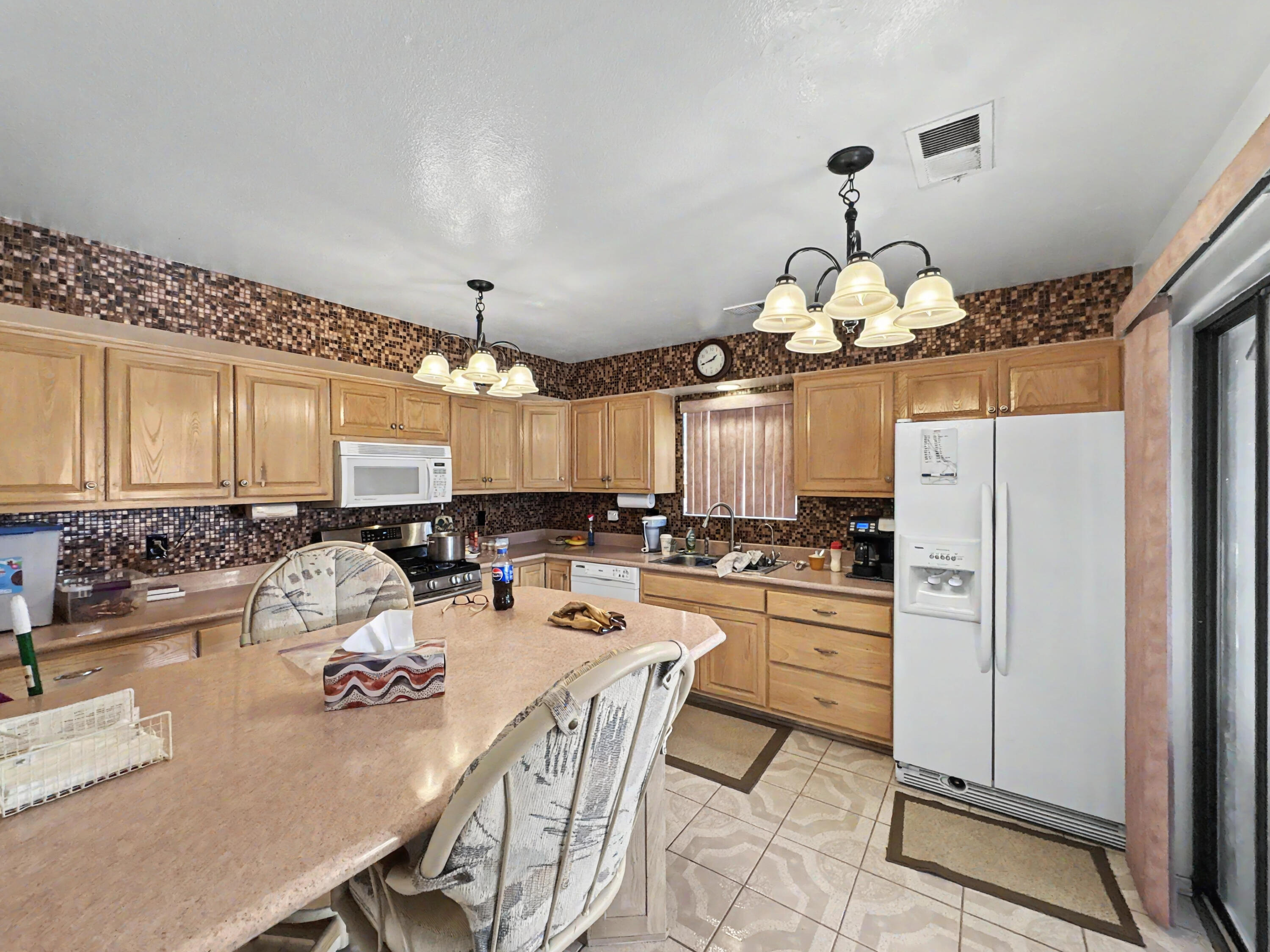 Photo 3 — 4944 Chromium Drive NE