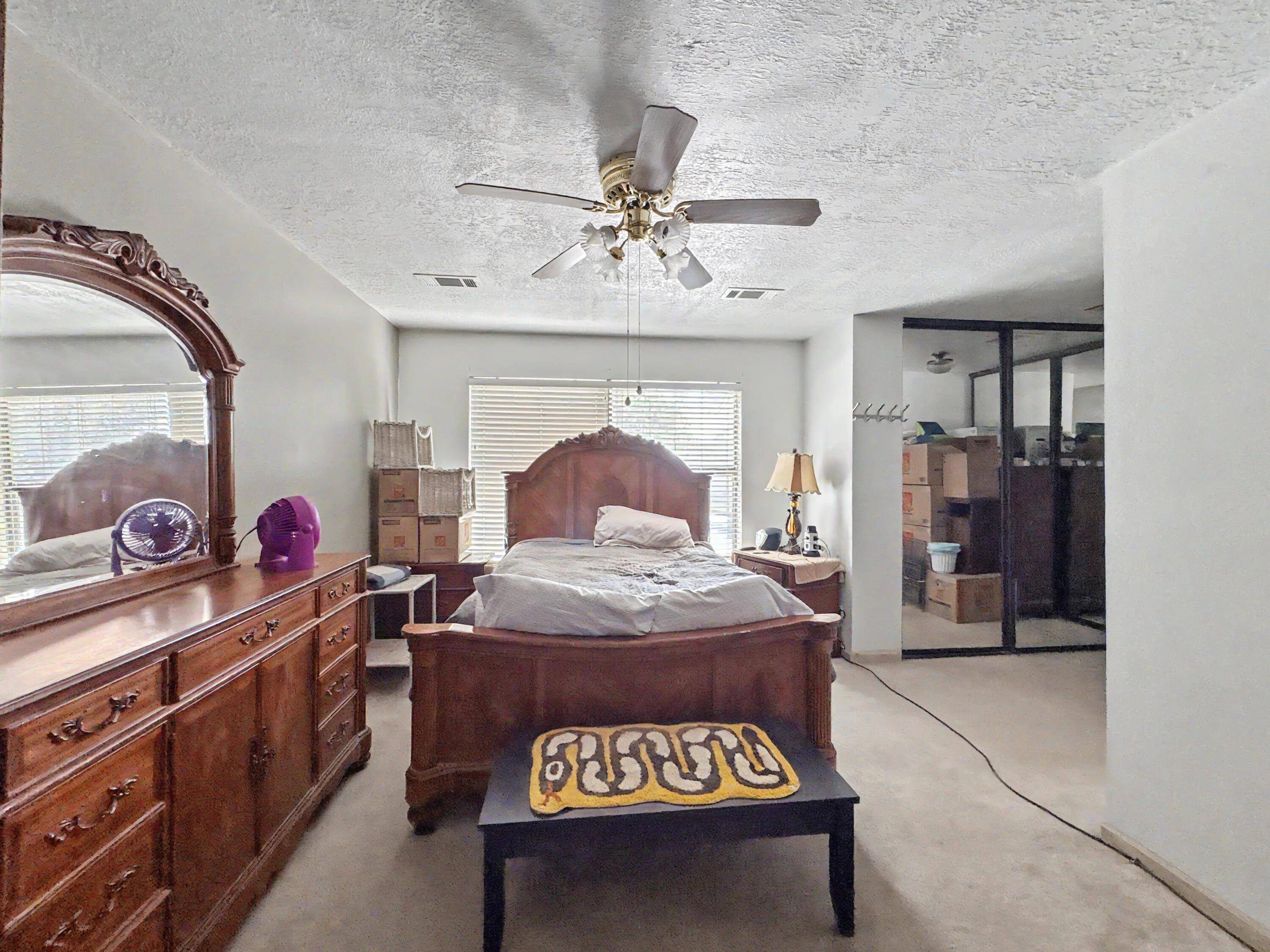 Photo 4 — 4944 Chromium Drive NE
