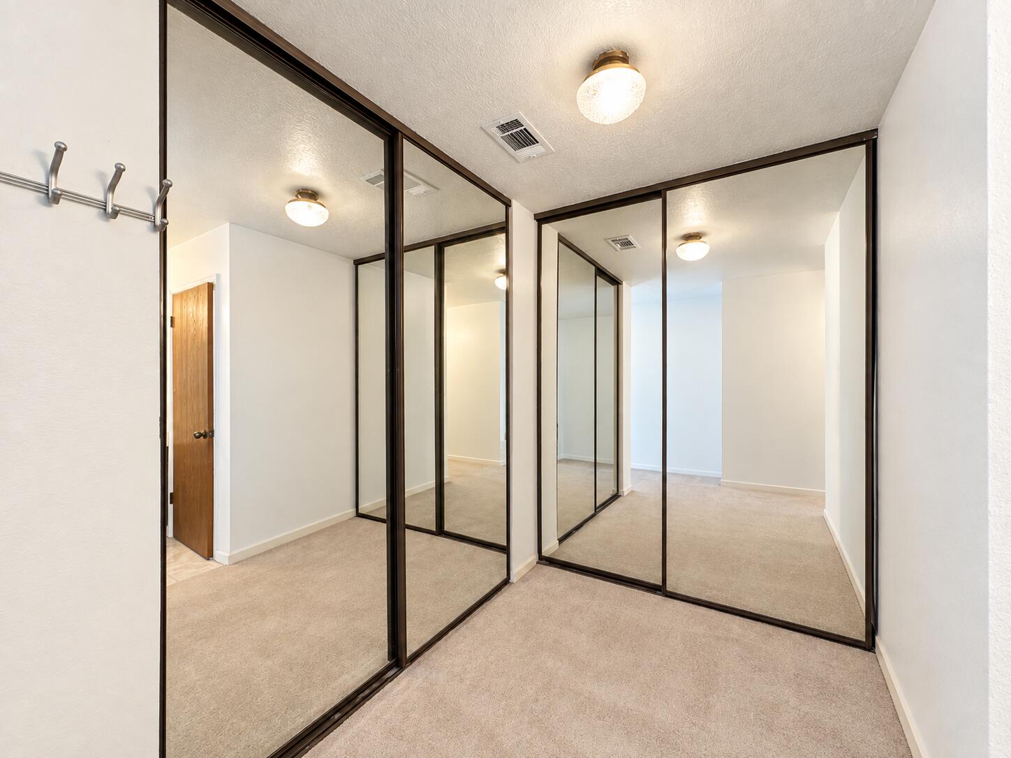 Photo 6 — 4944 Chromium Drive NE