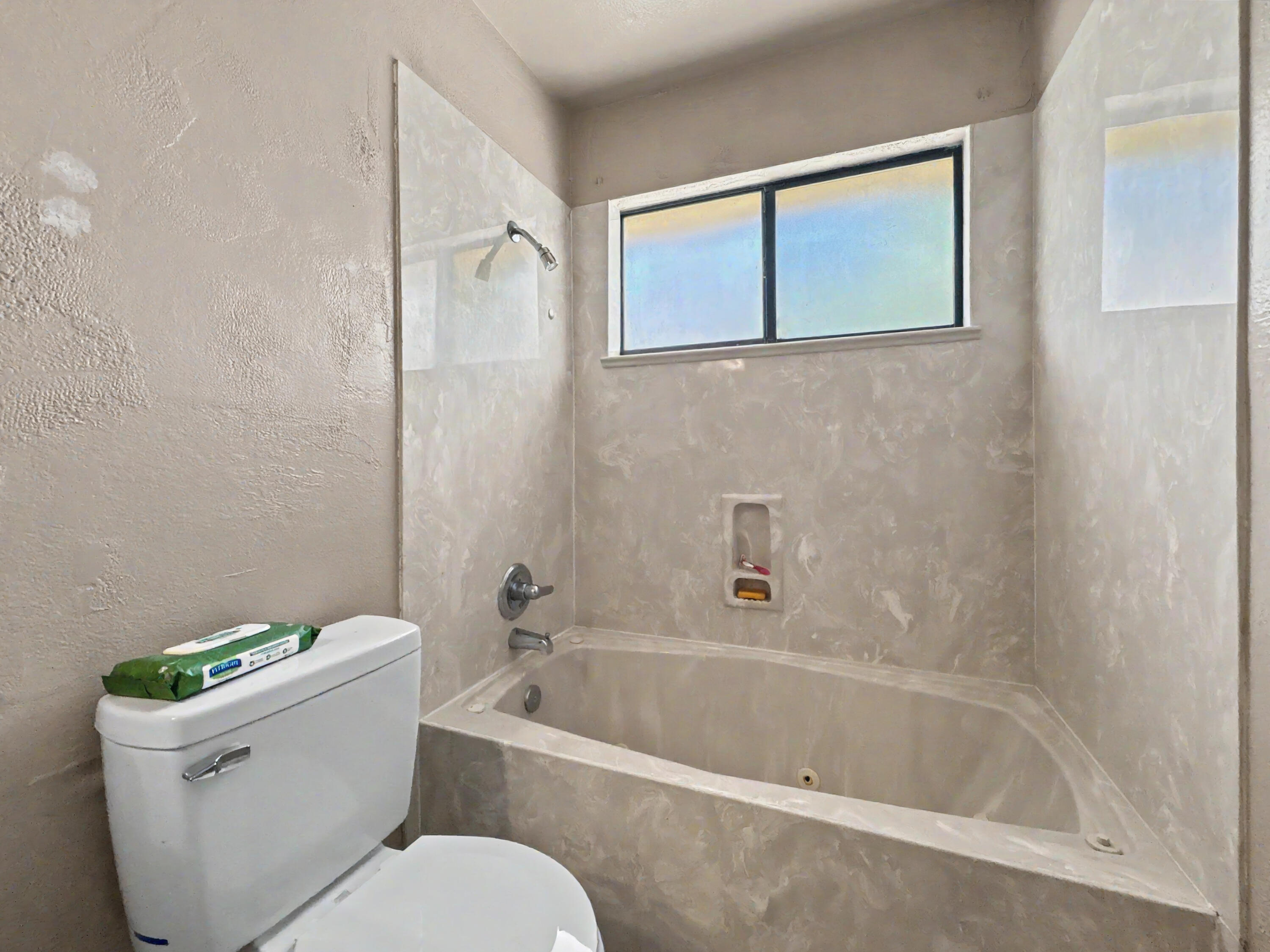 Photo 7 — 4944 Chromium Drive NE