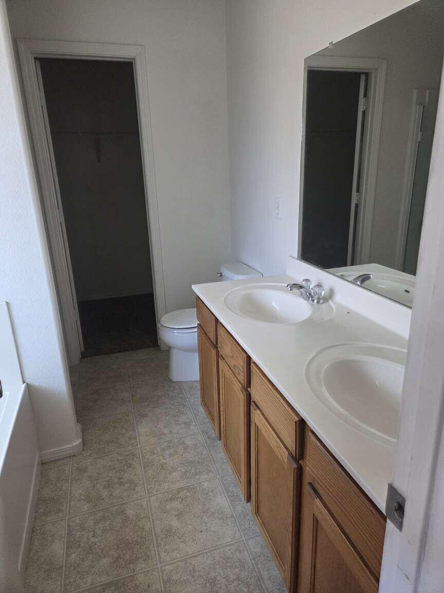 Photo 10 — 10012 Cartagena Avenue SW