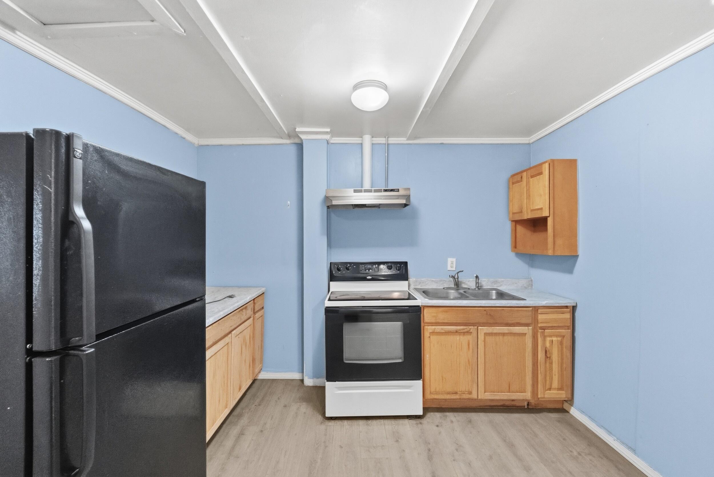 Photo 2 — 314 S 9th Street