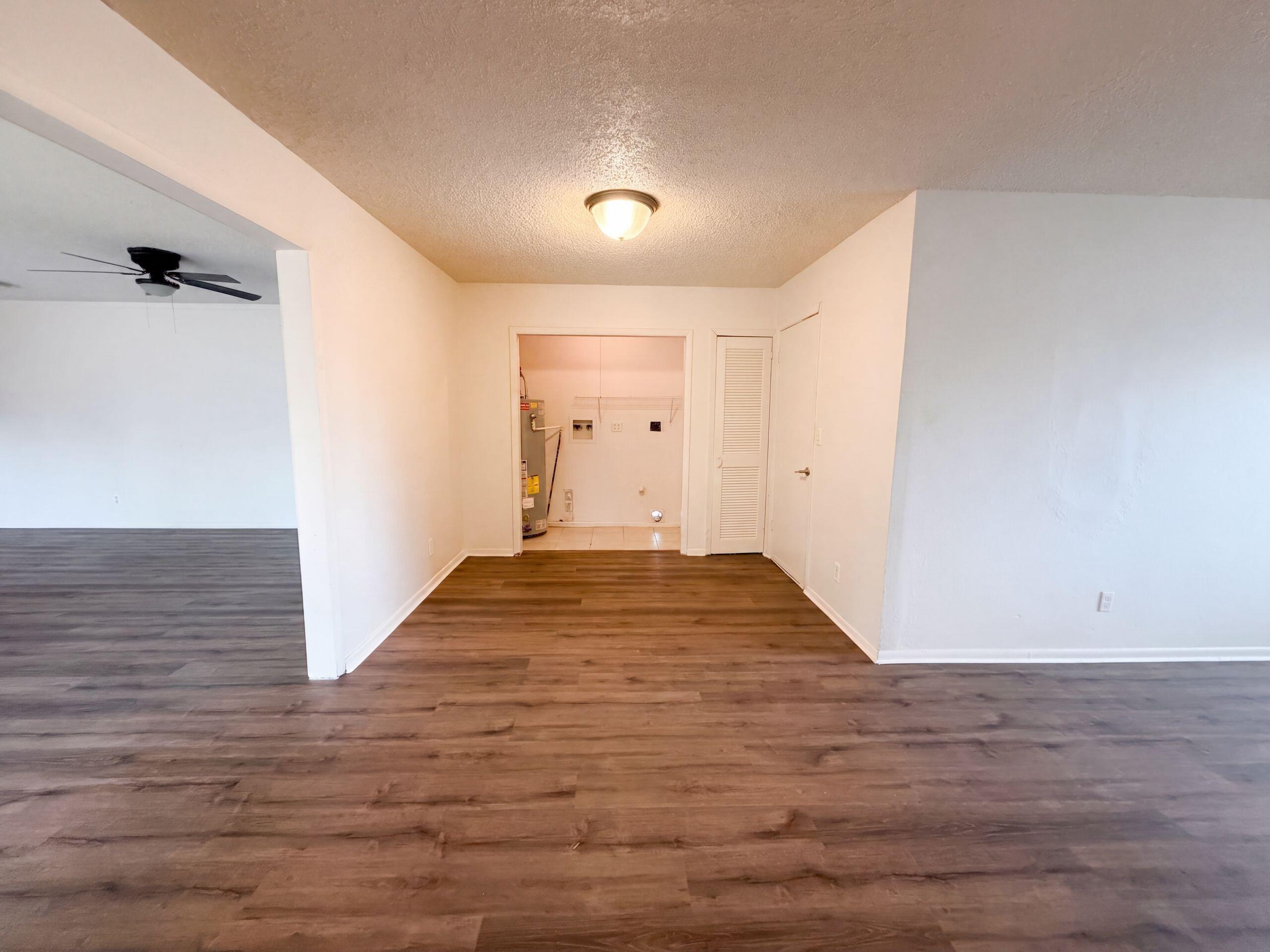 Photo 9 — 604 Maxine Street NE