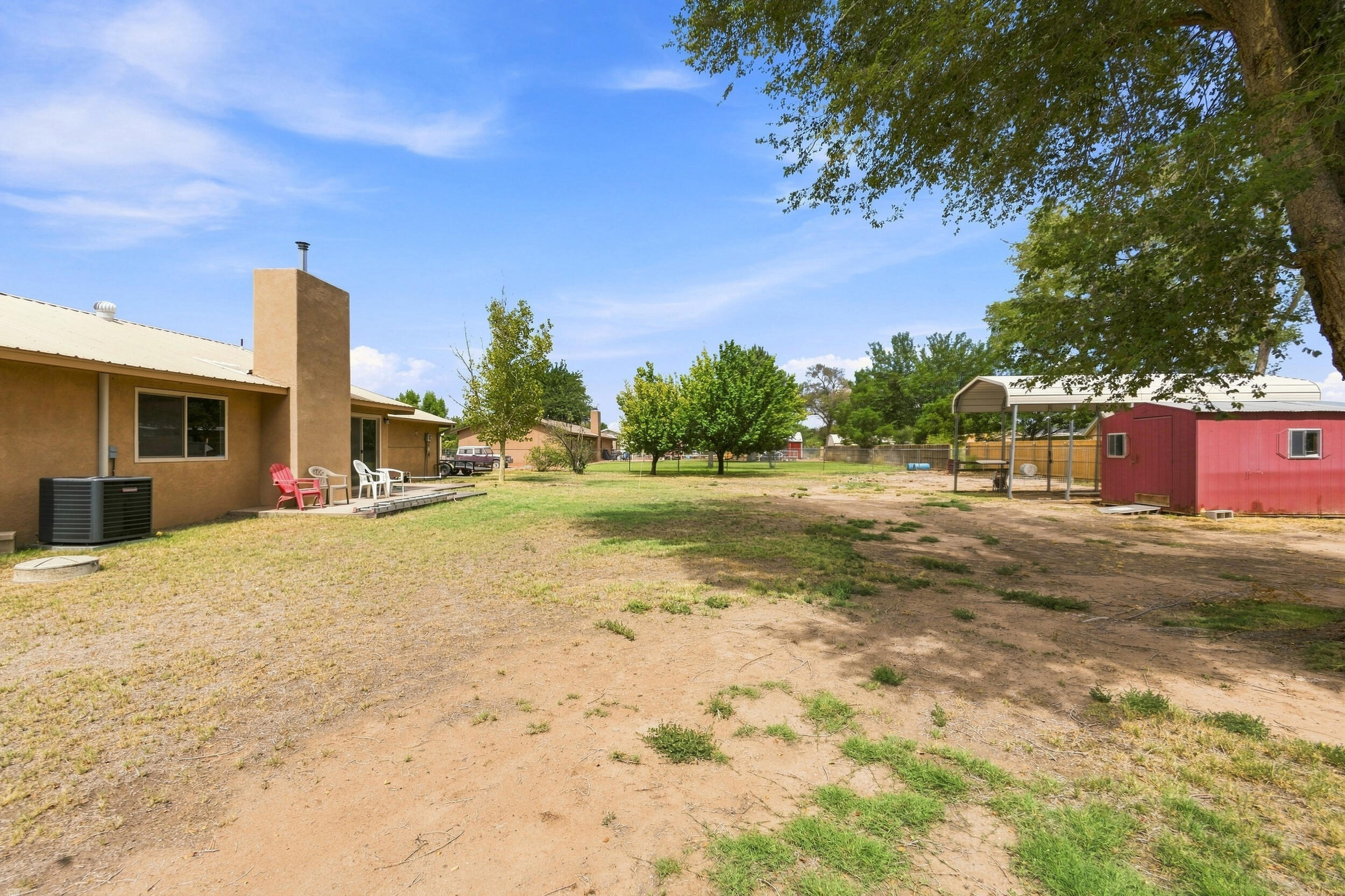 Photo 6 — 1670 Murray Loop