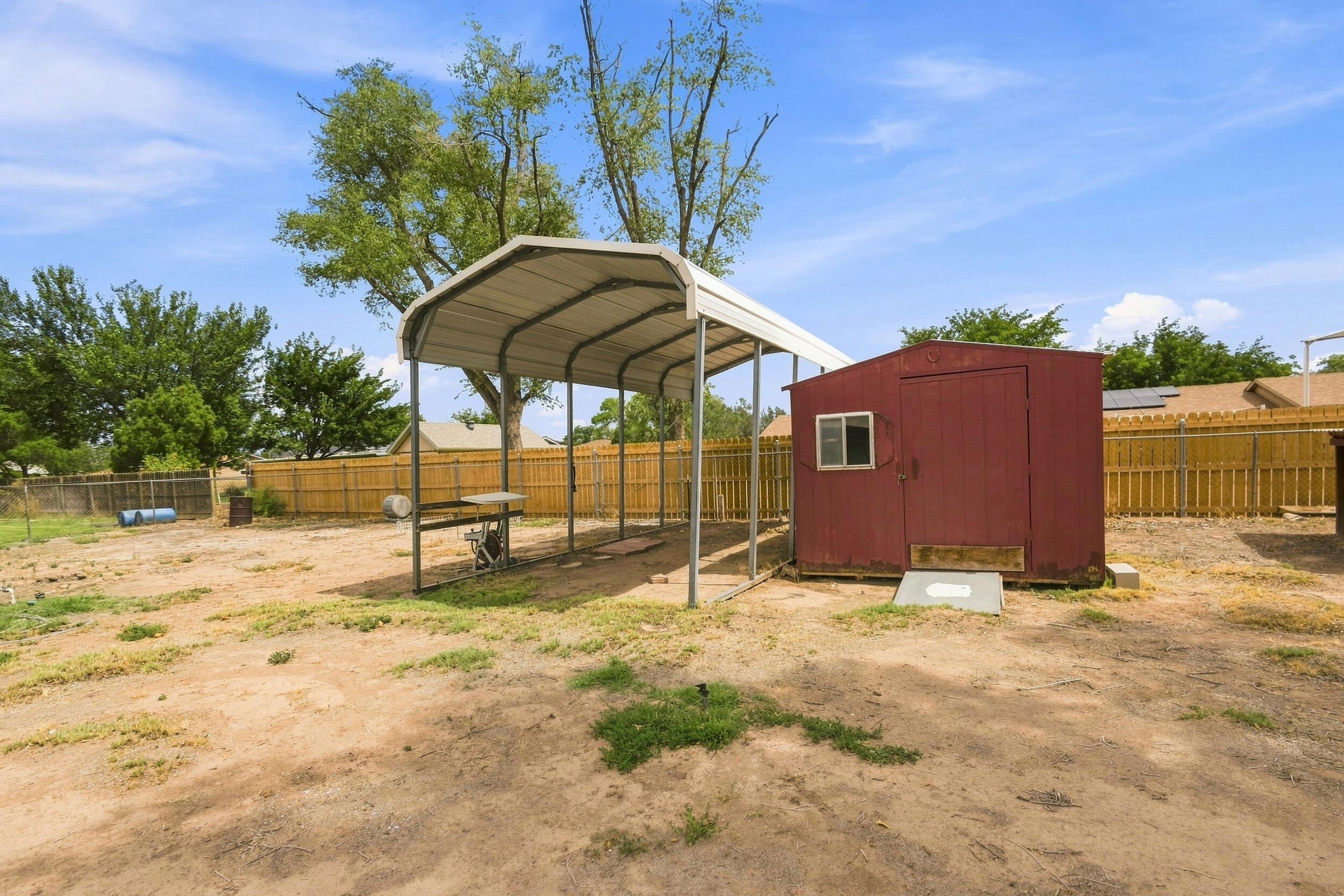 Photo 2 — 1670 Murray Loop