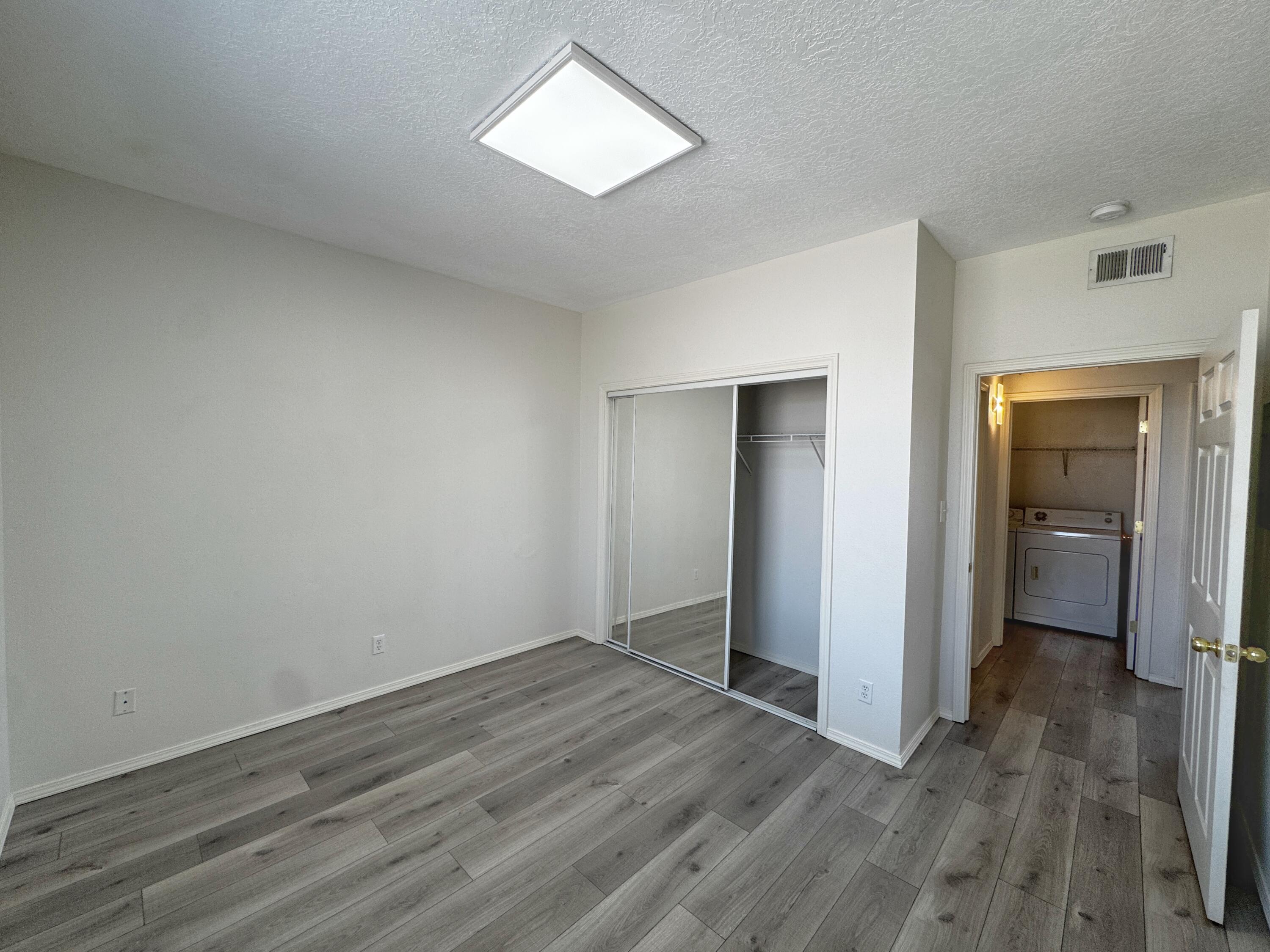 Photo 14 — 1105 Meadowlark Way SE D