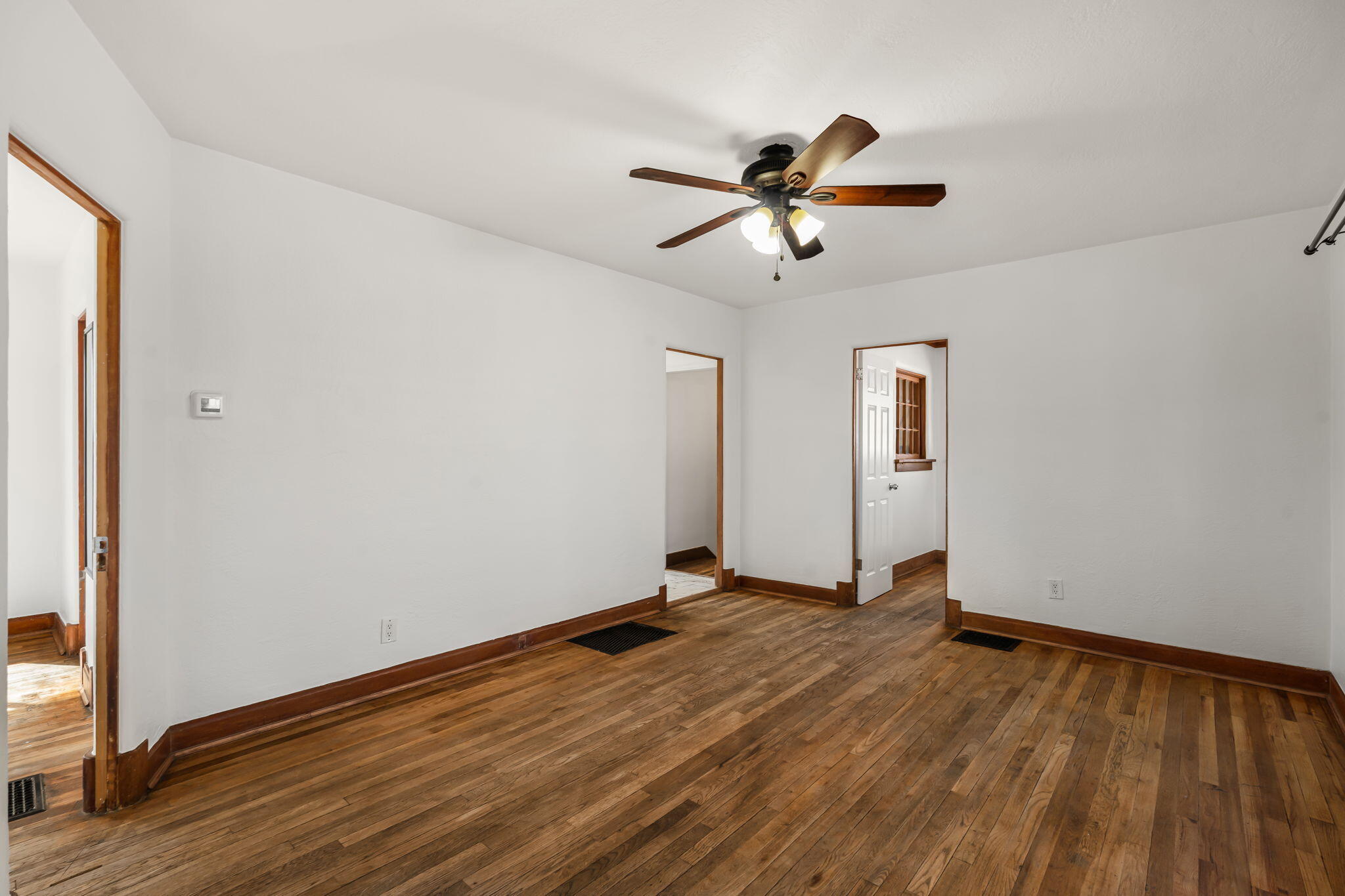 Photo 6 — 615 Lead Avenue SE