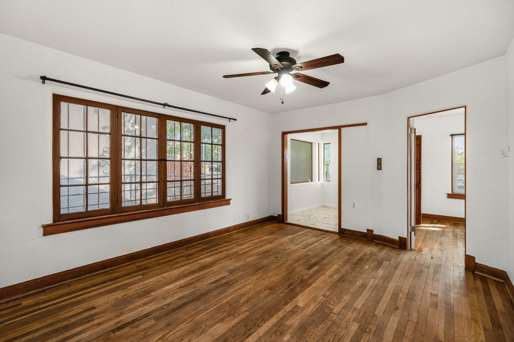 Photo 7 — 615 Lead Avenue SE