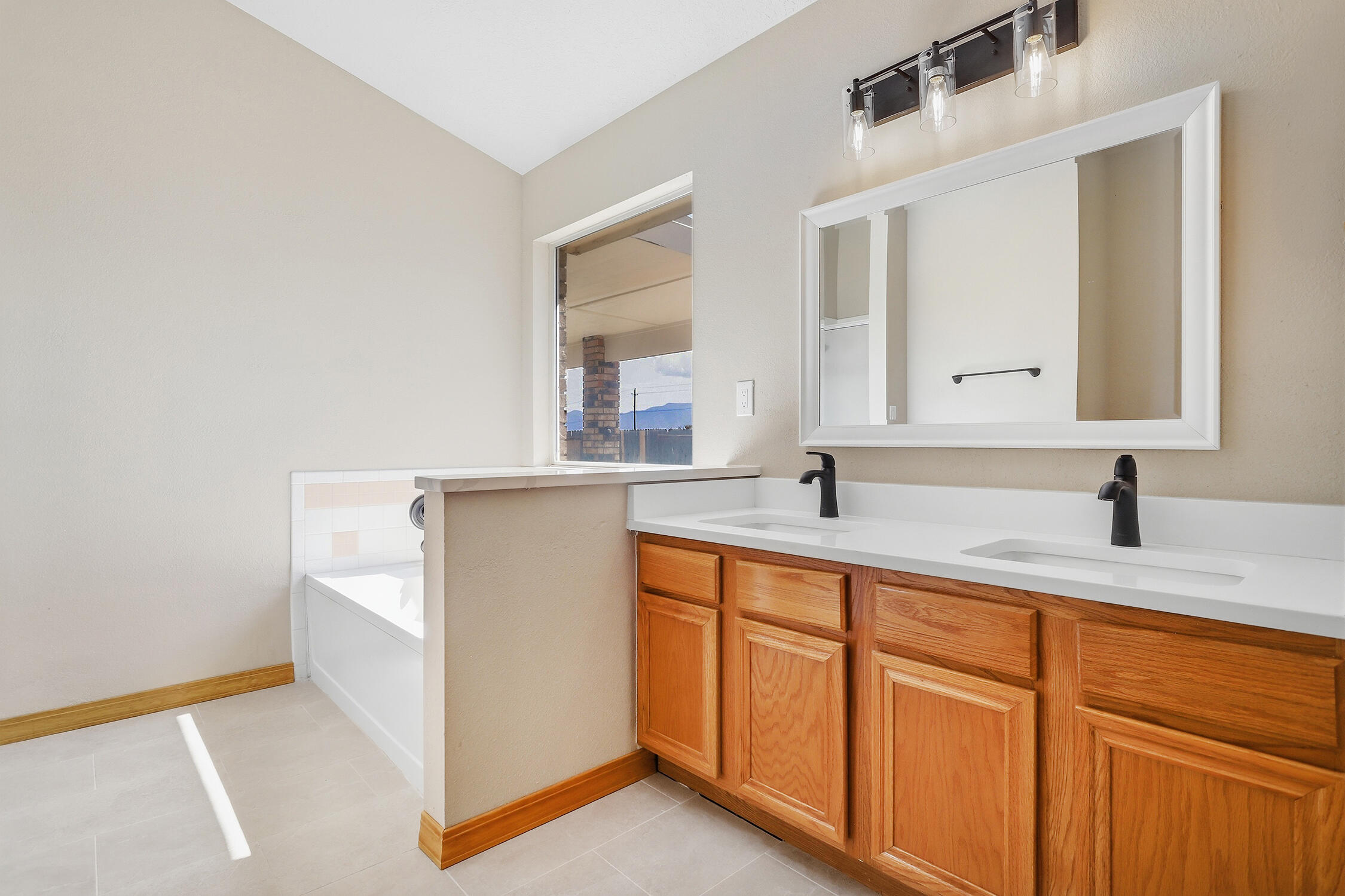 Photo 17 — 12 Juniper Avenue