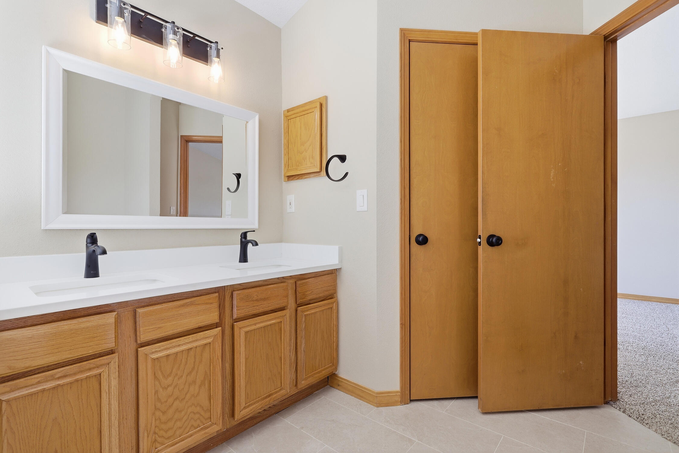Photo 15 — 12 Juniper Avenue