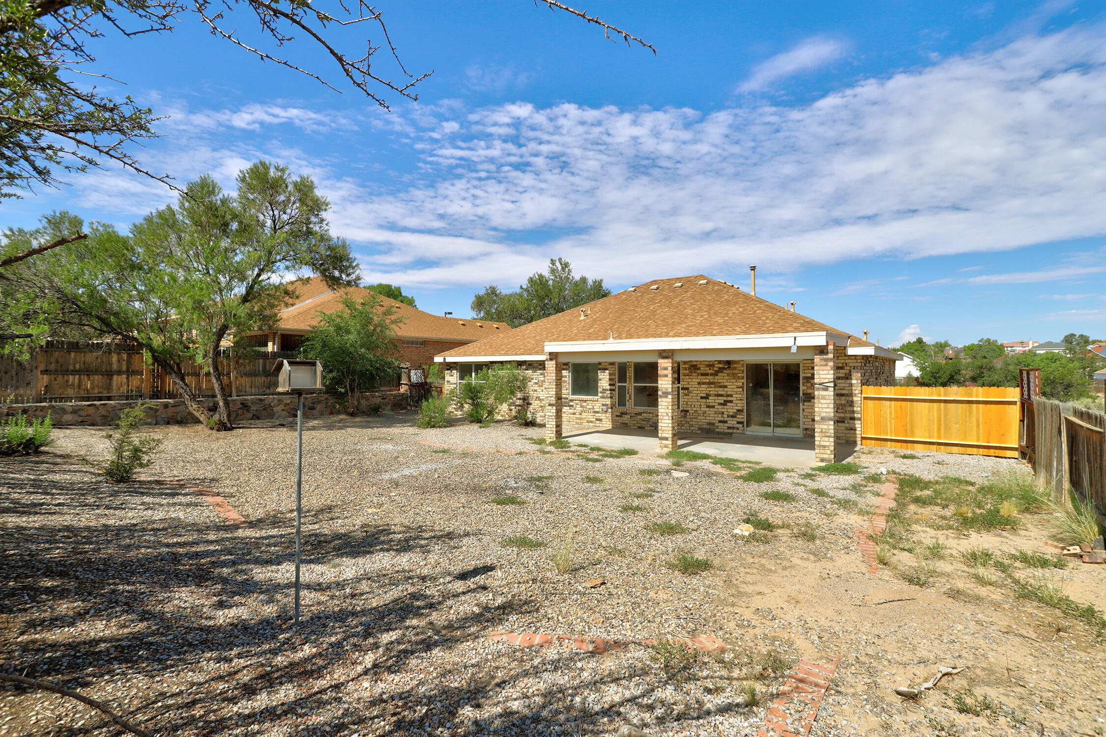 Photo 3 — 12 Juniper Avenue