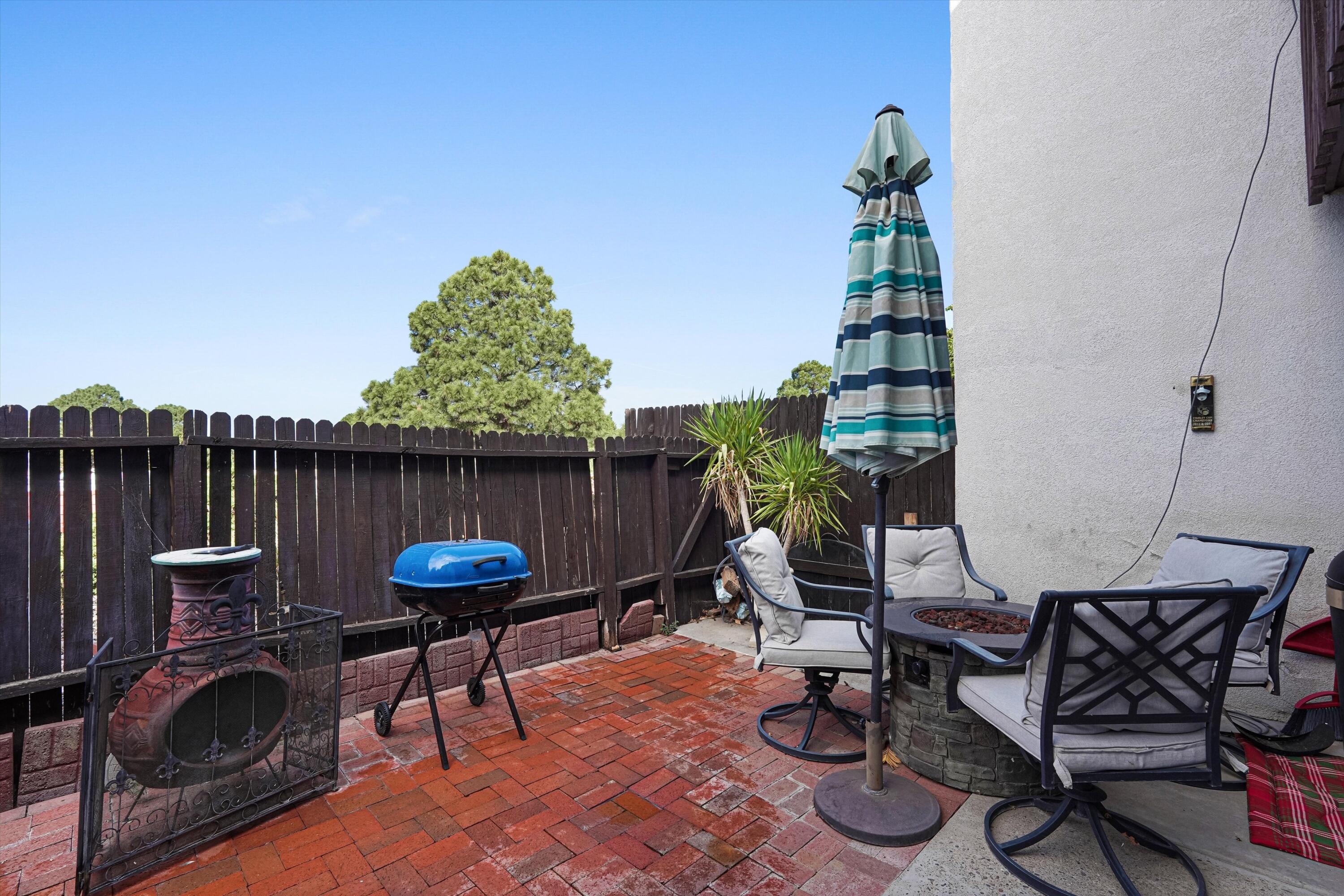 Photo 3 — 1209 Bernalillo Place SE
