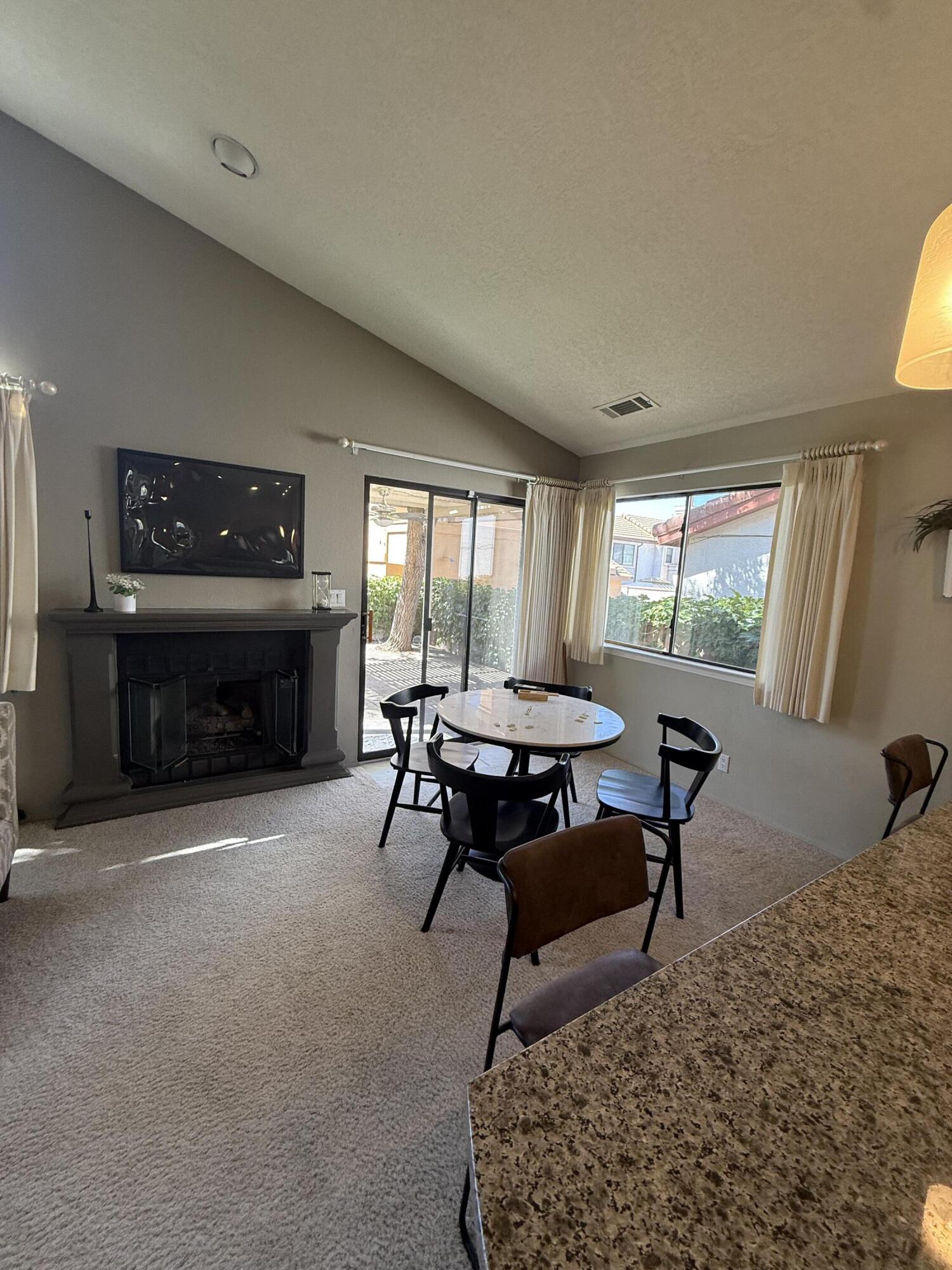 Photo 20 — 7816 Oakland Avenue NE