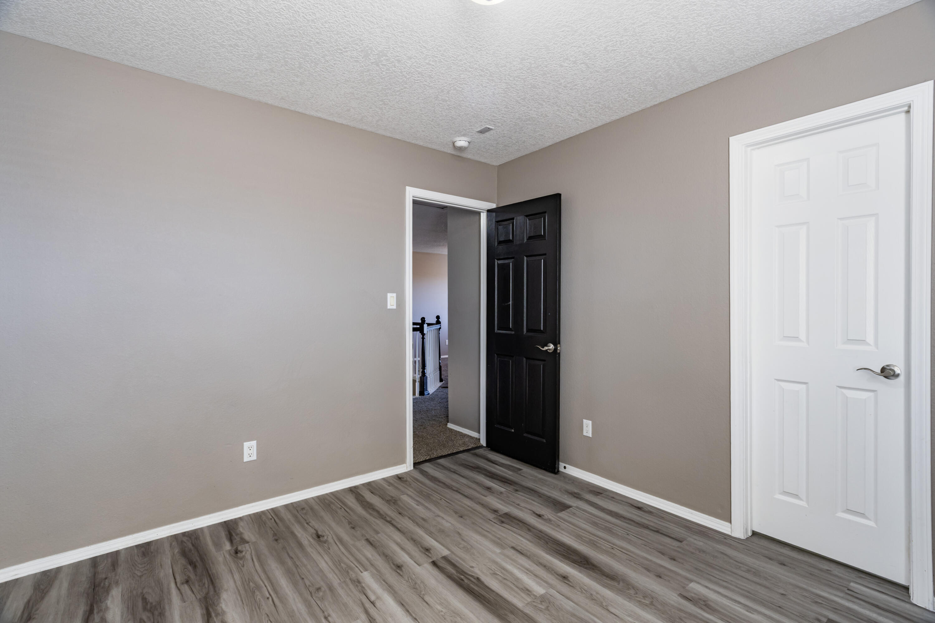 Photo 10 — 6604 Paese Place NW